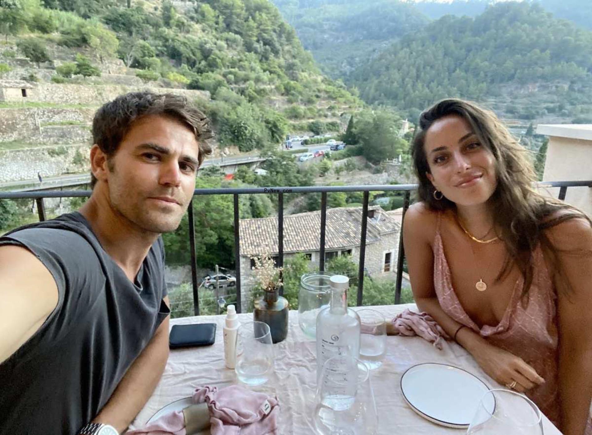 Paul Wesley and Ines de Ramon. 