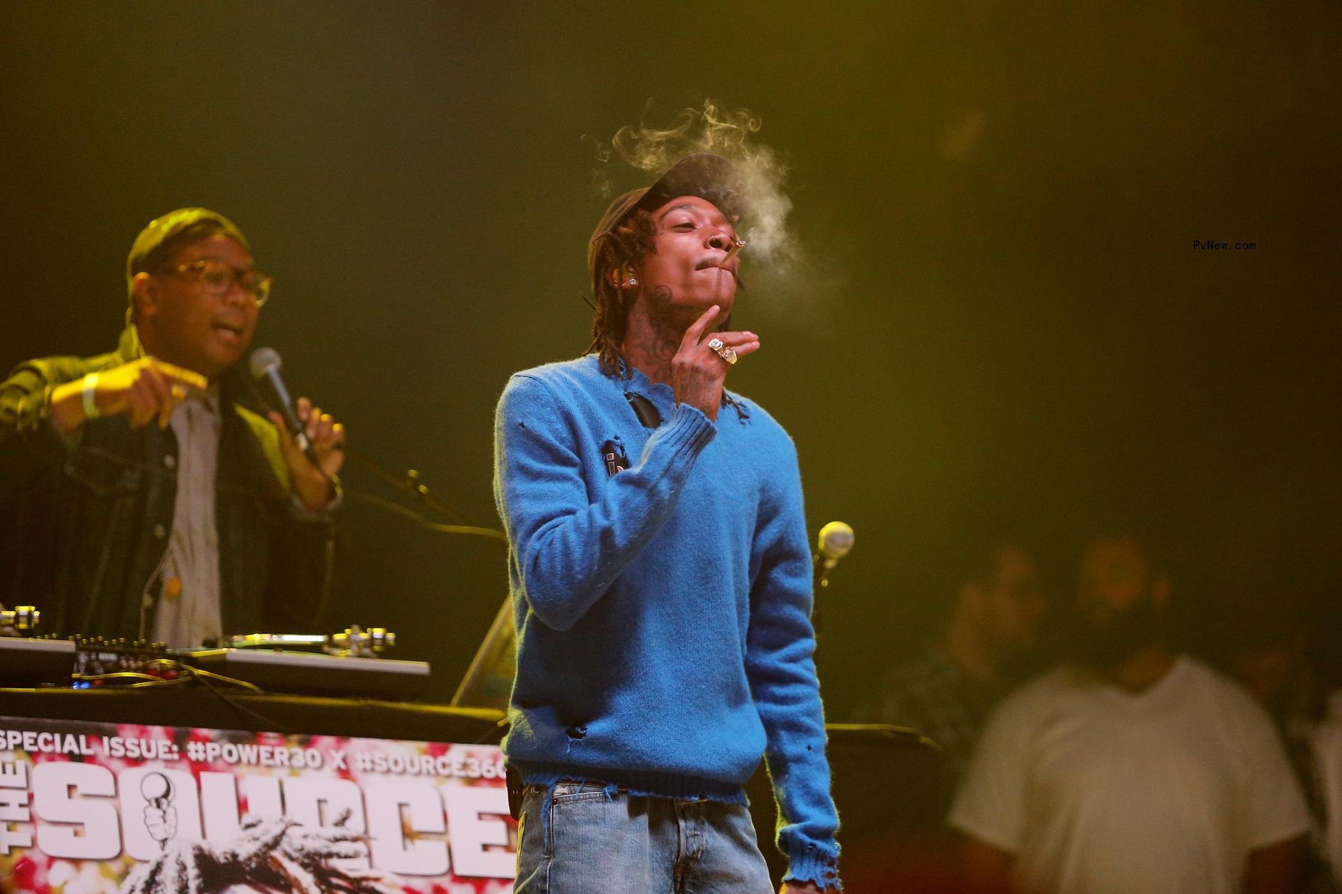 Wiz Khalifa performing.