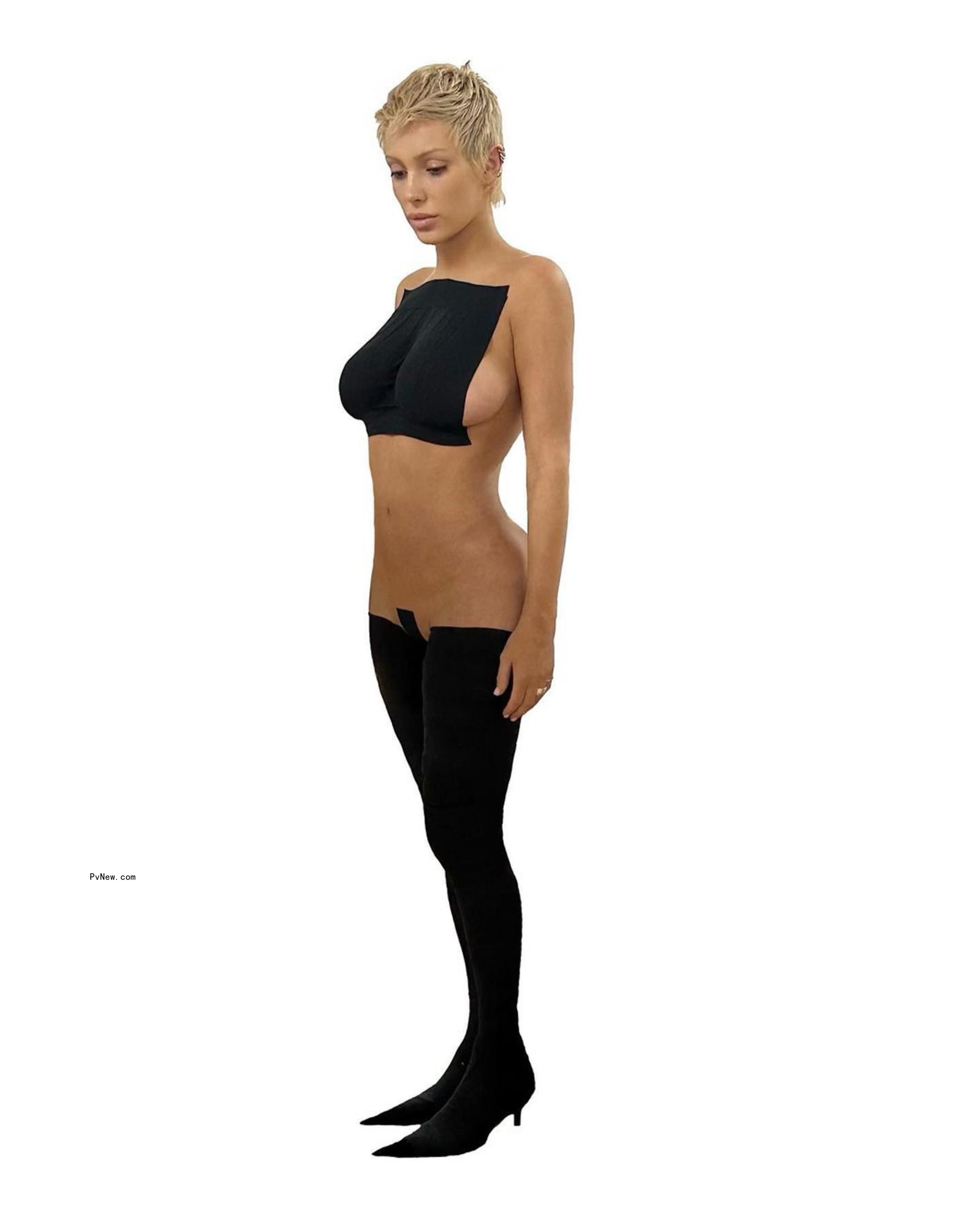 Bianca Censori