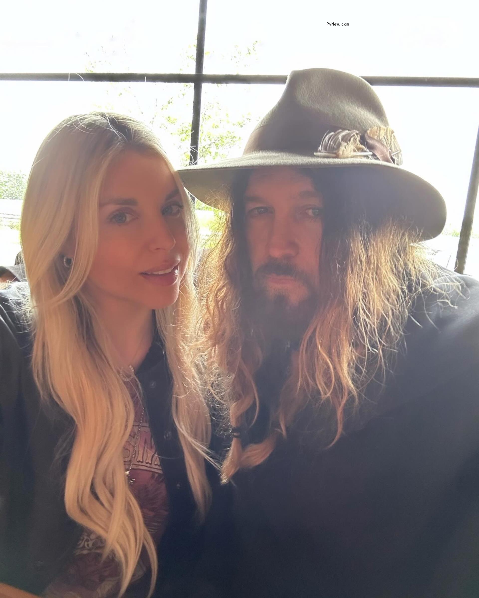 Billy Ray Cyrus and Firerose selfie