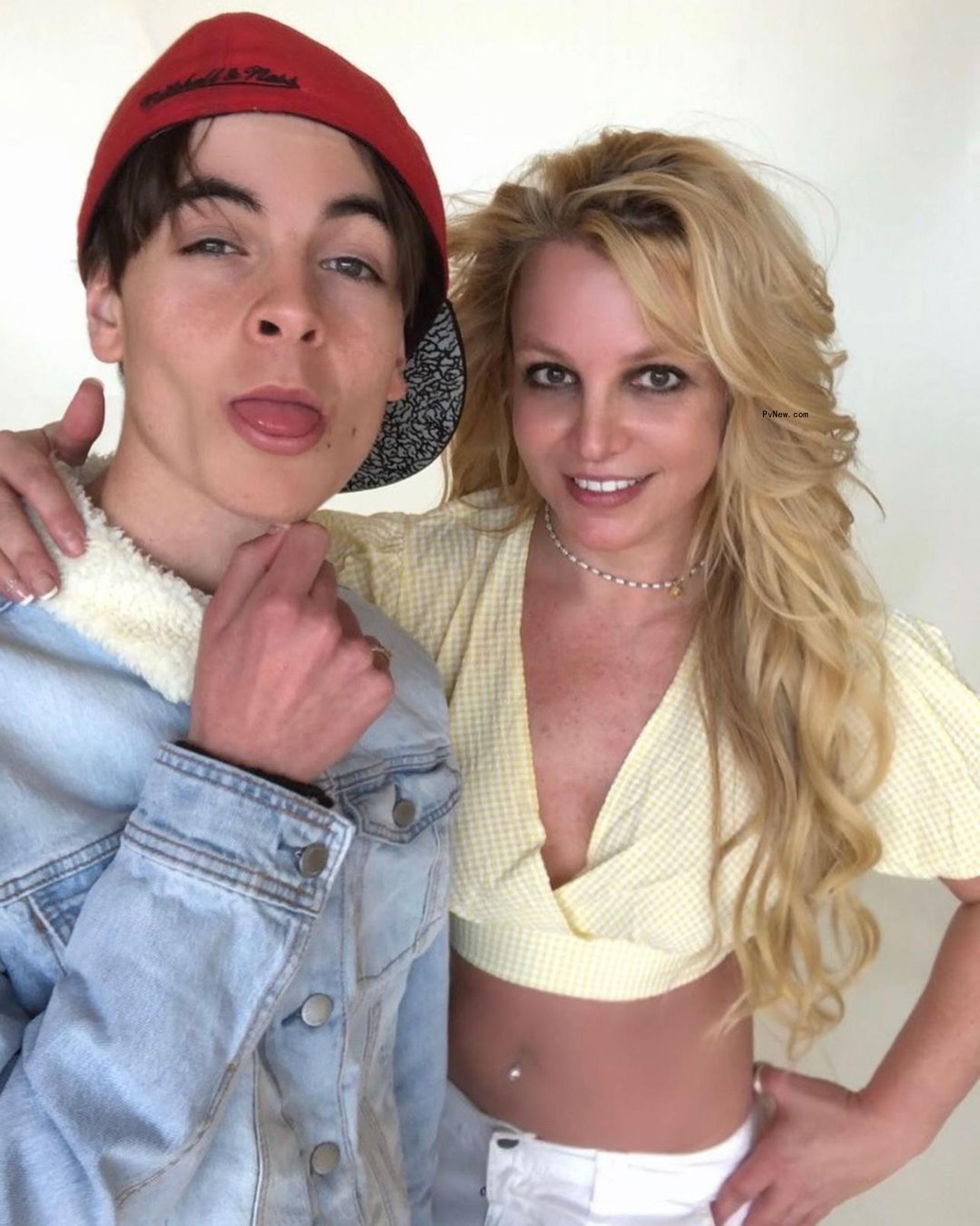 Britney Spears with her son