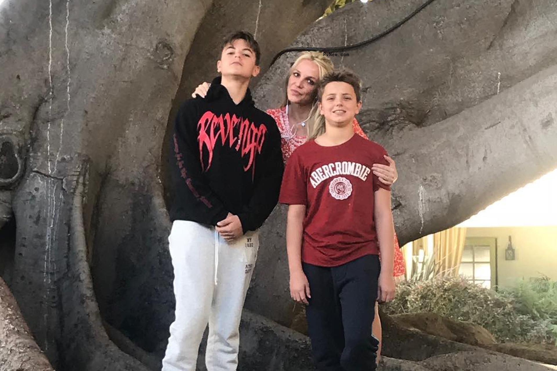 Britney Spears with her sons Jayden and Sean