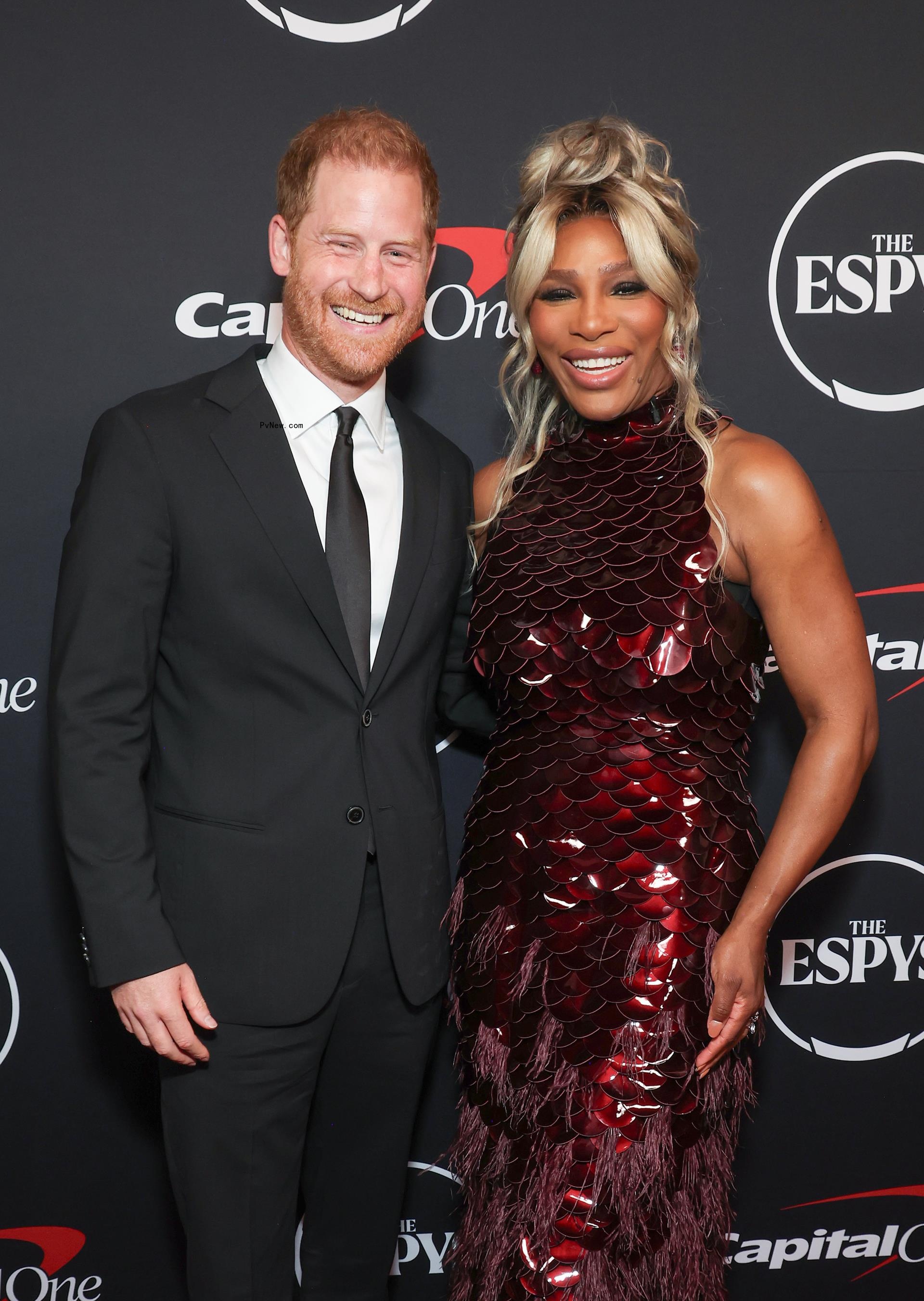 Prince Harry and Serena Williams posing together