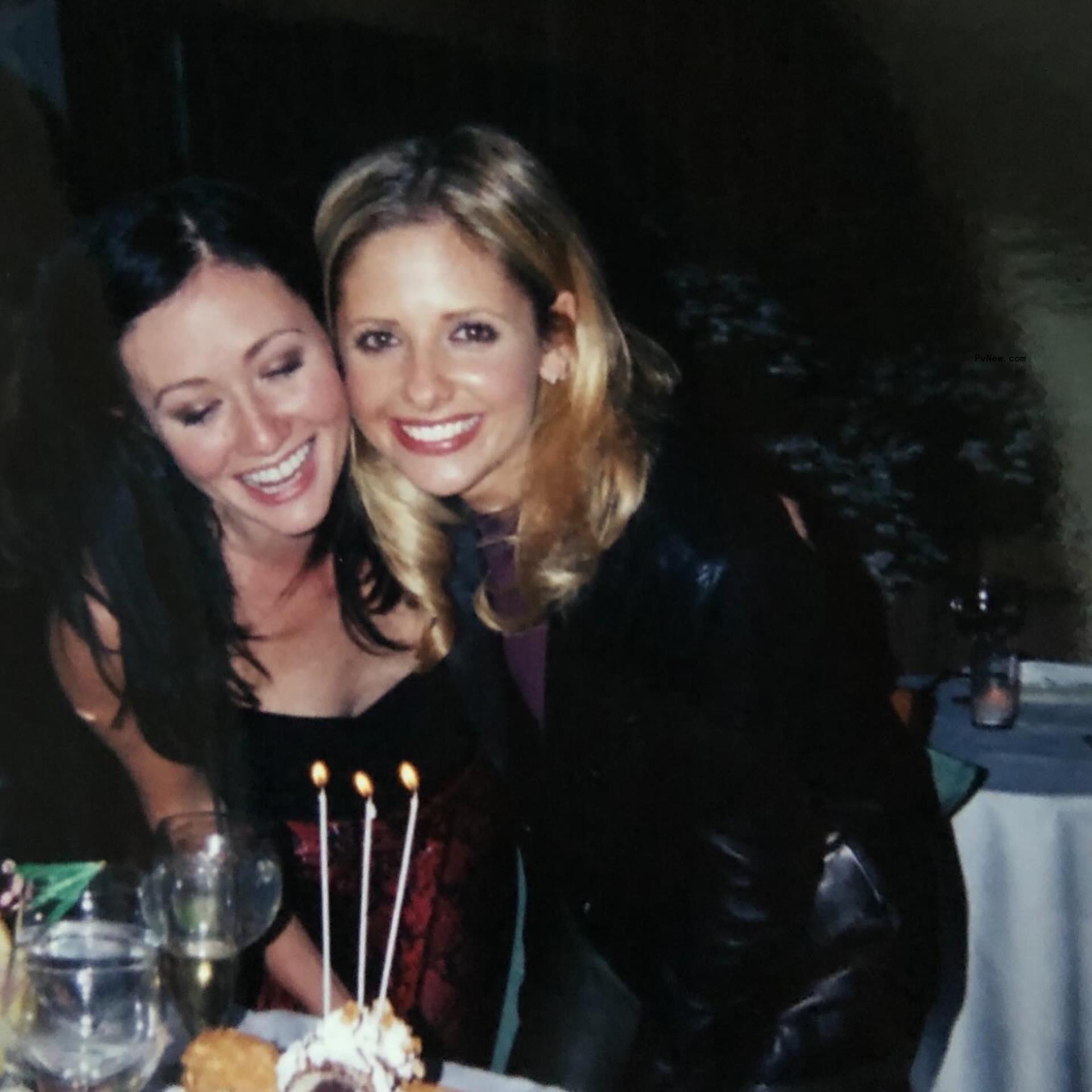 Sarah Michelle Gellar and Shannen Doherty