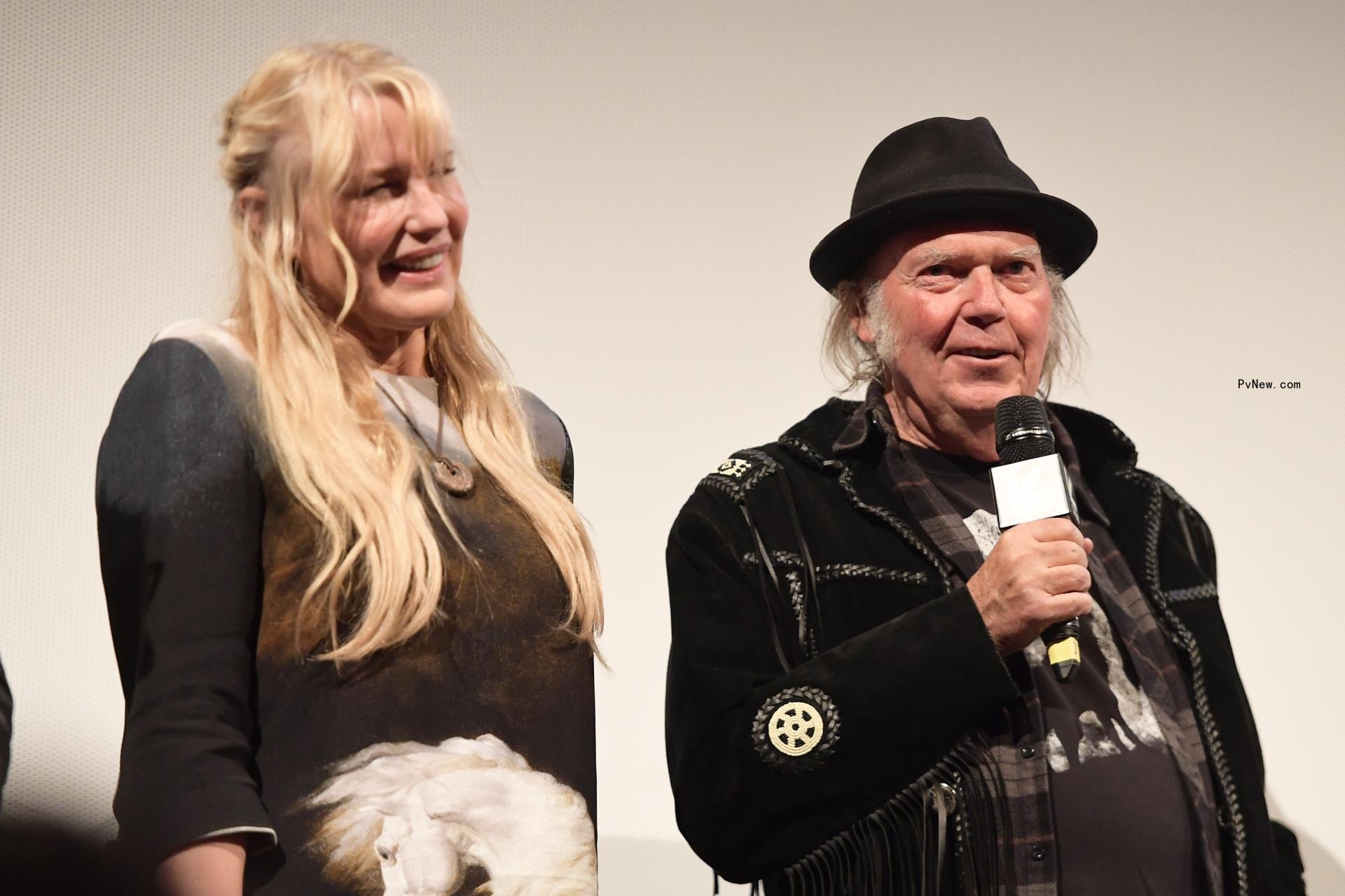 Daryl Hannah and Jackson Browne.