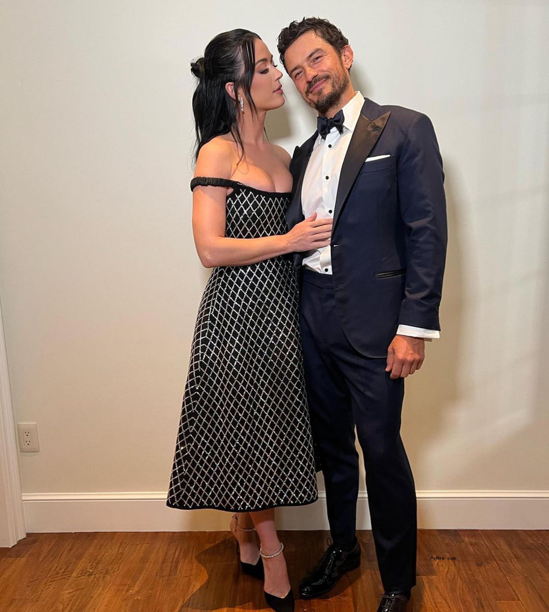 Katy Perry and Orlando Bloom dressed up for an event. 