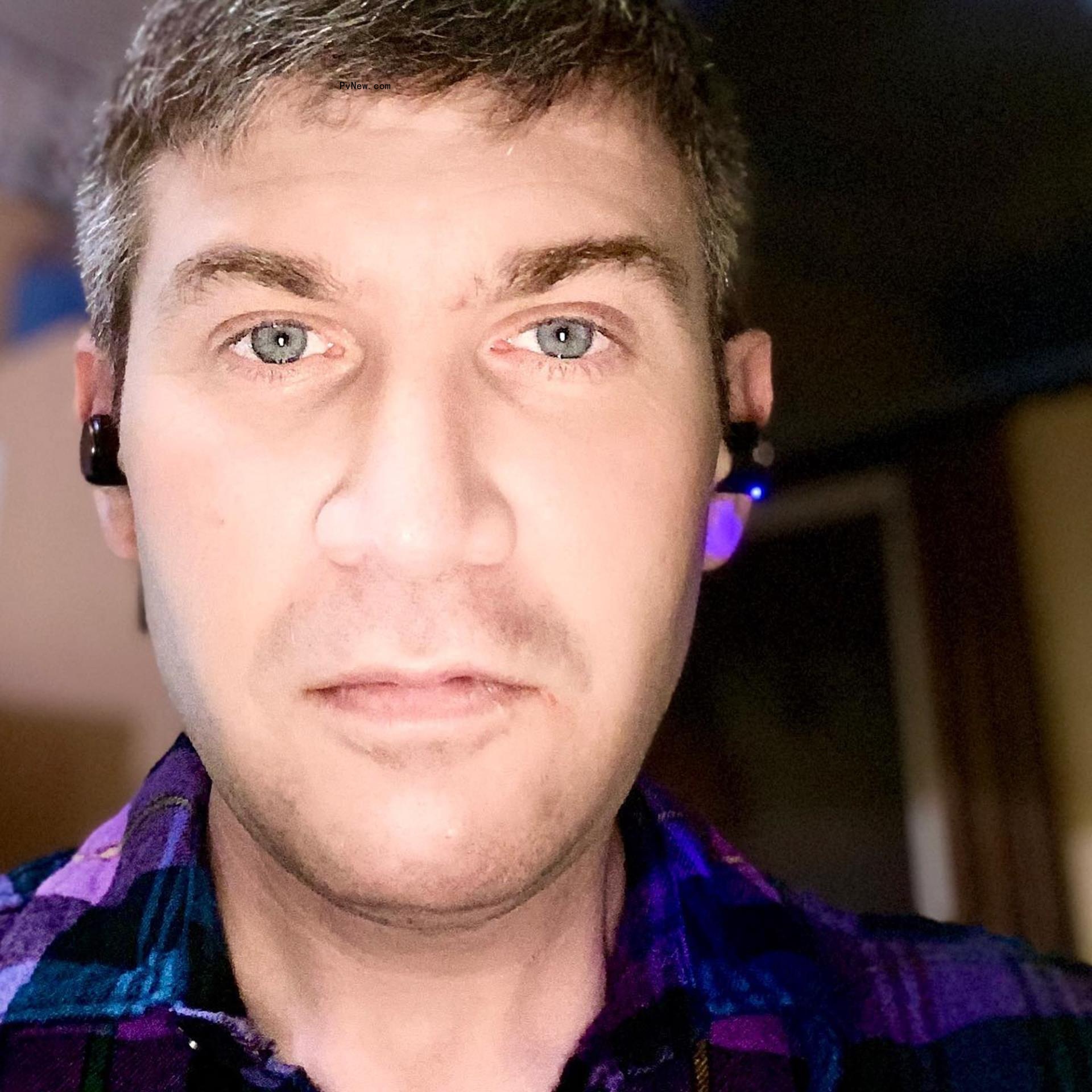 Benji Gregory selfie