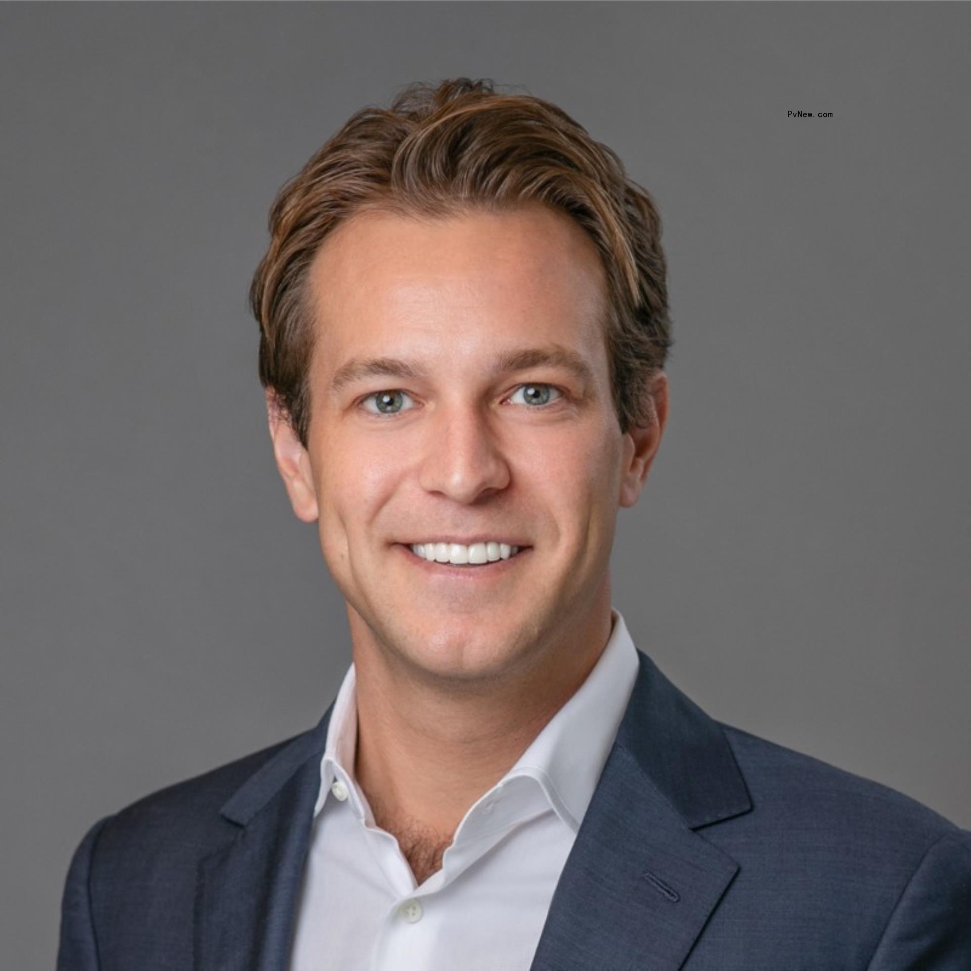 A headshot of Turner Kufe