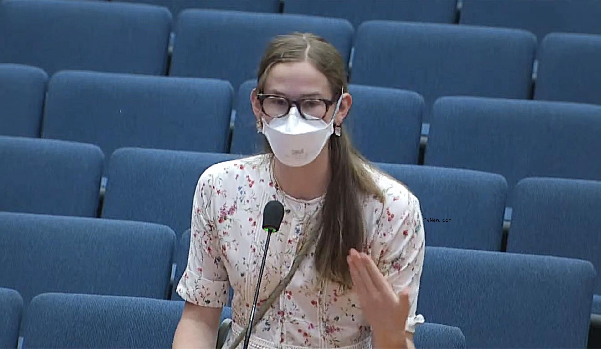 masked violet affleck at a local meeting