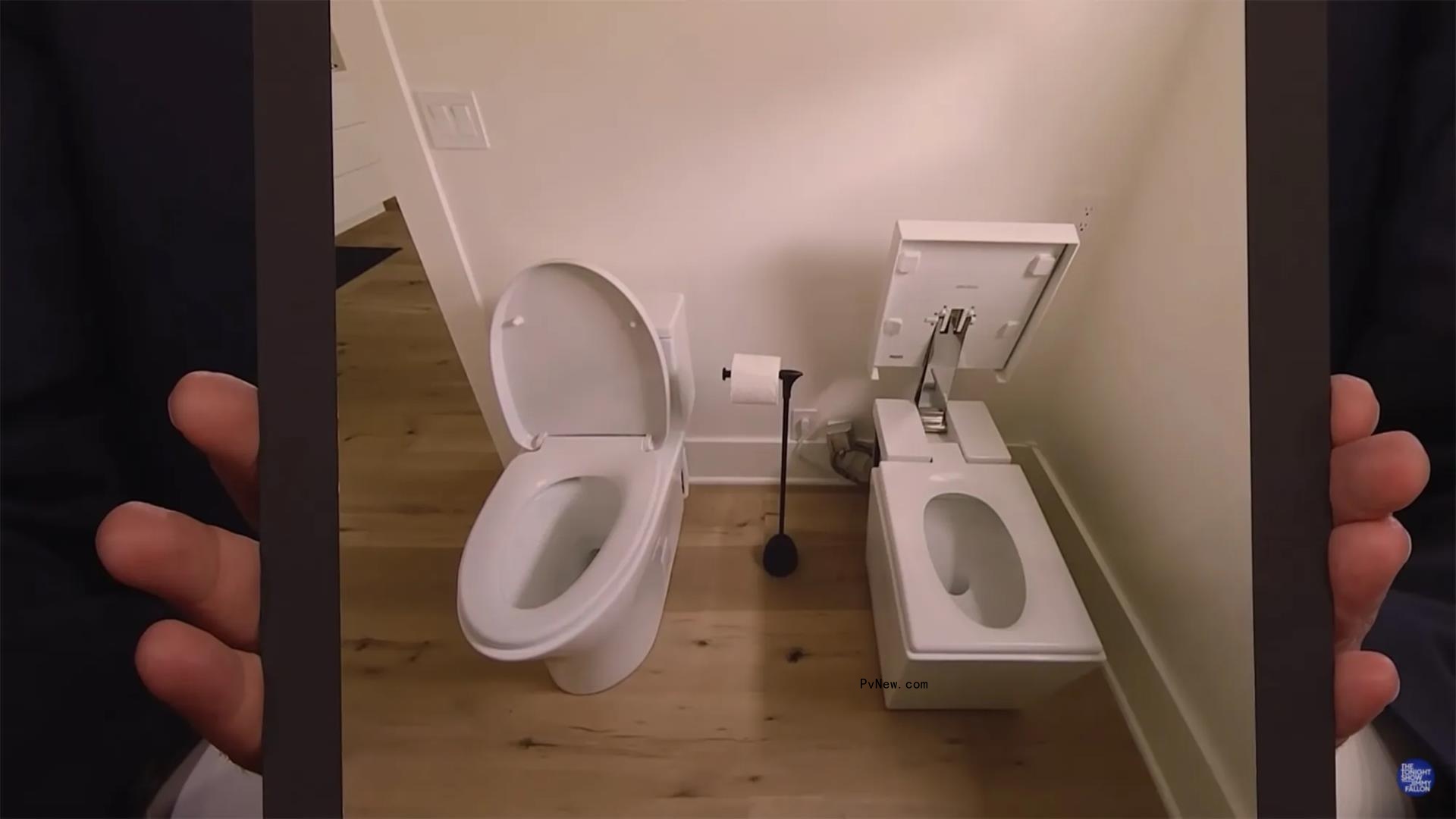 Meghan Trainor's toilets net to each other.