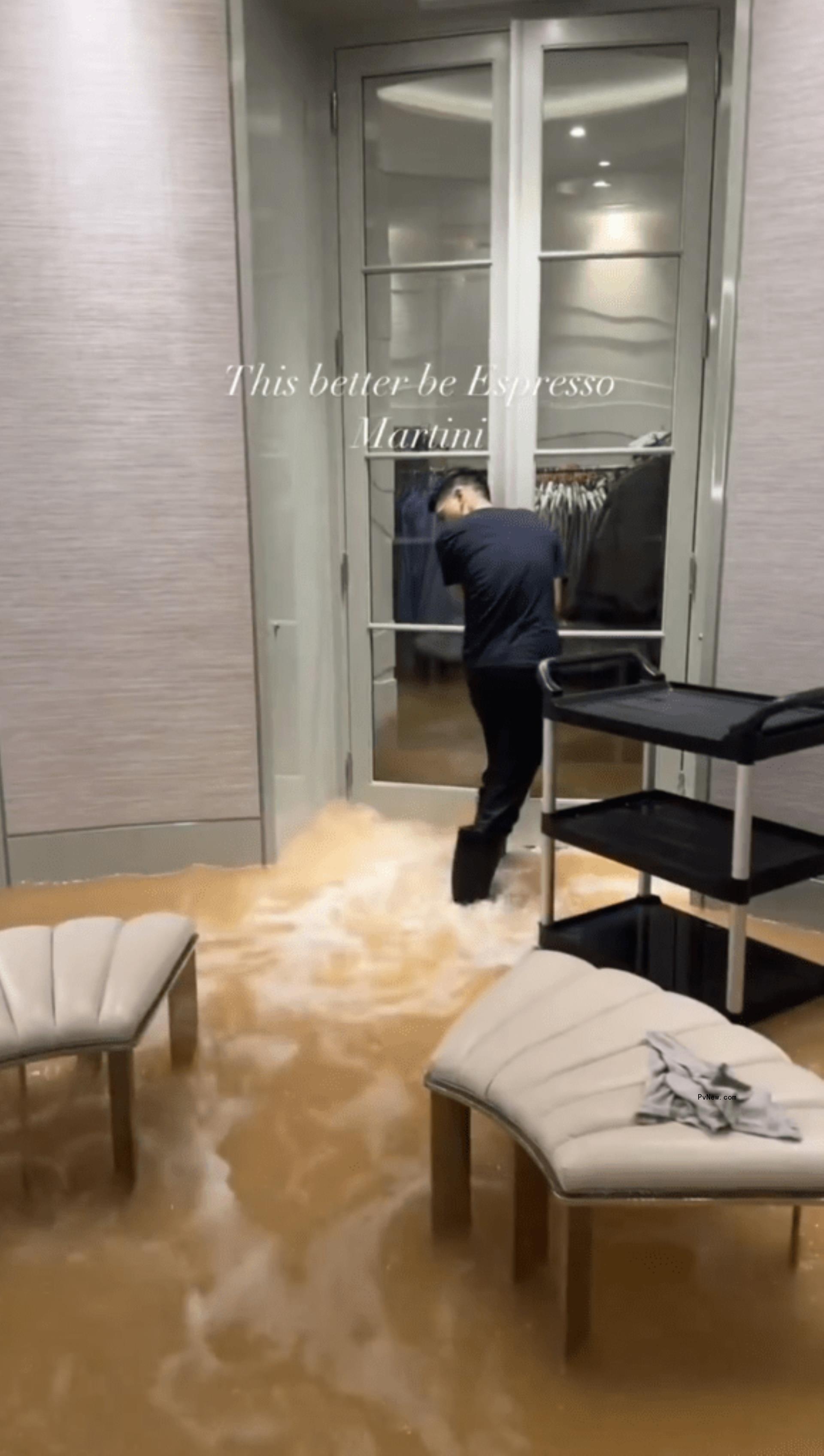 Drake's Toro<i></i>nto home flooding