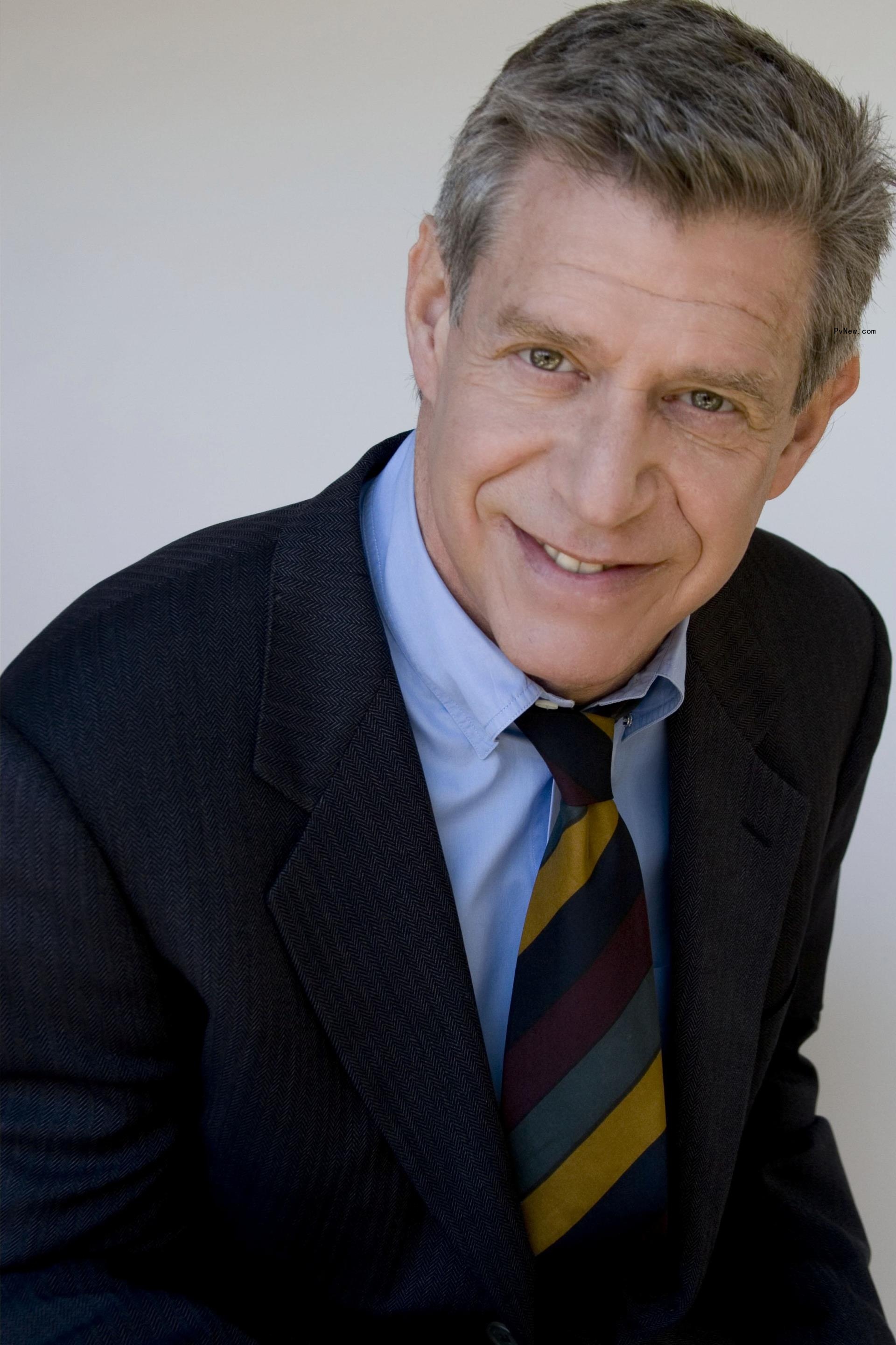 Jo<i></i>nathan Axelrod, ABC and Columbia Exec, ‘Dave’s World’ Executive Producer, Dies at 74