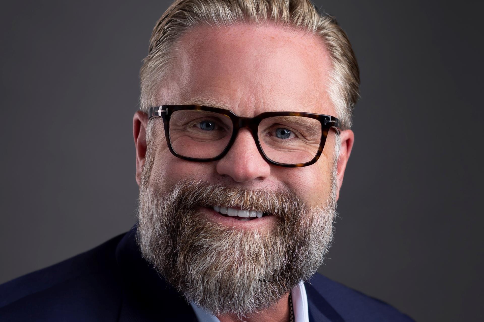 Influencer-Marketing Firm CreatorIQ Hires Adobe and Omniture Alum Chris Harrington as CEO