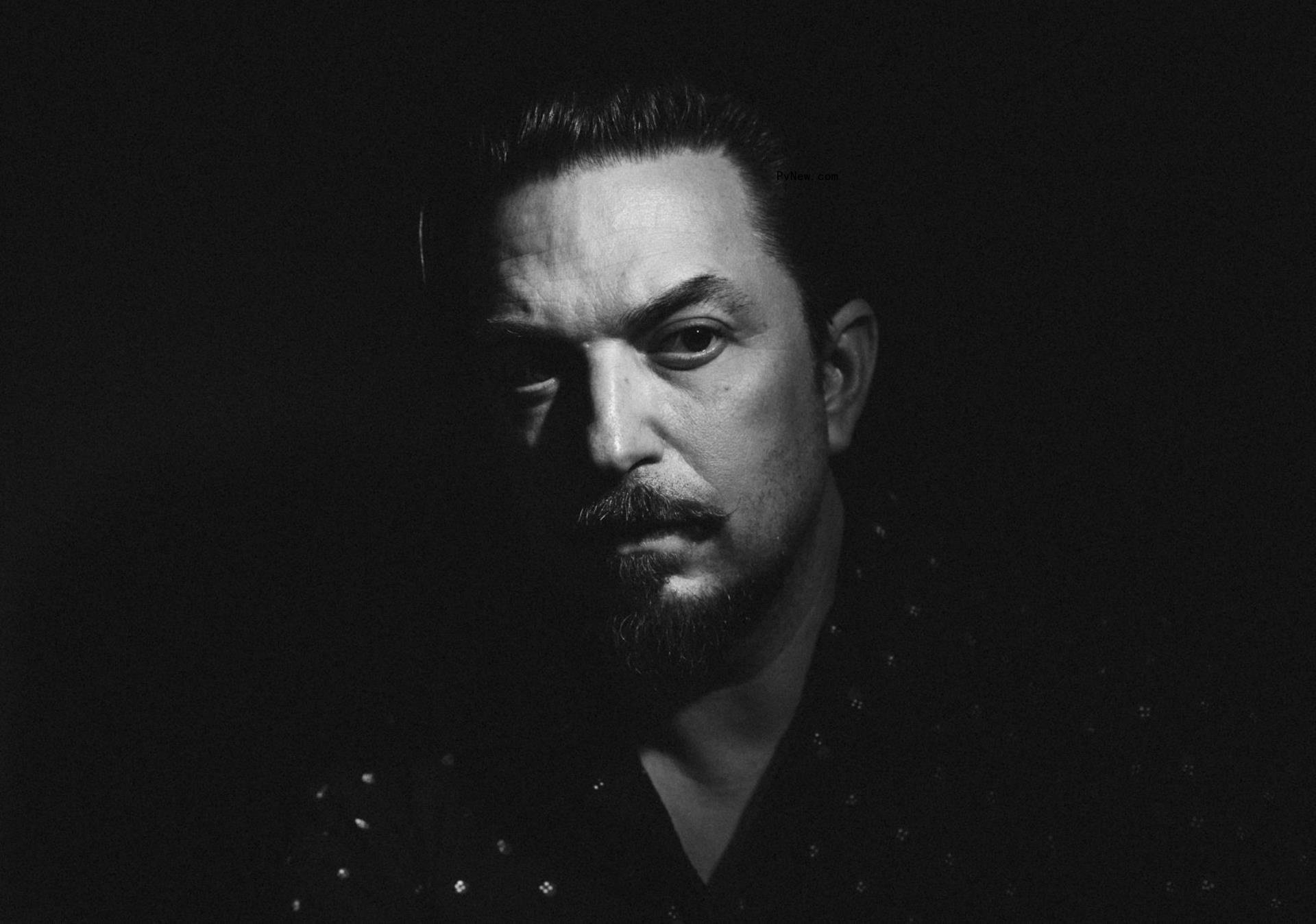 JD McPherson Returns to Solo Career, Amid o<i></i>ngoing Plant/Krauss Tour Stint, With the Refreshed Glam-Rock Sound of ‘Sunshine Getaway’ (Track Premiere)