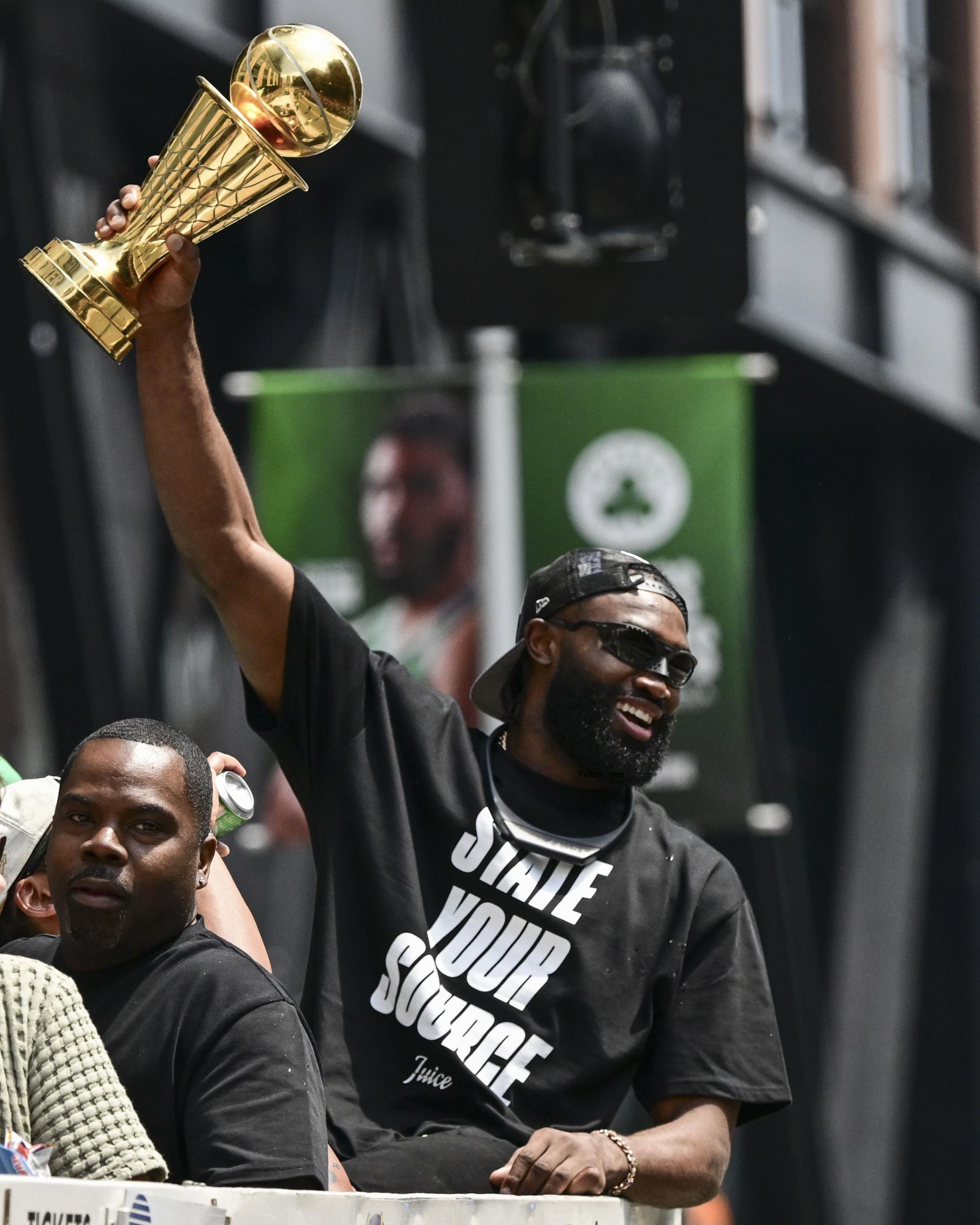 Jaylen Brown champio<i></i>nship parade