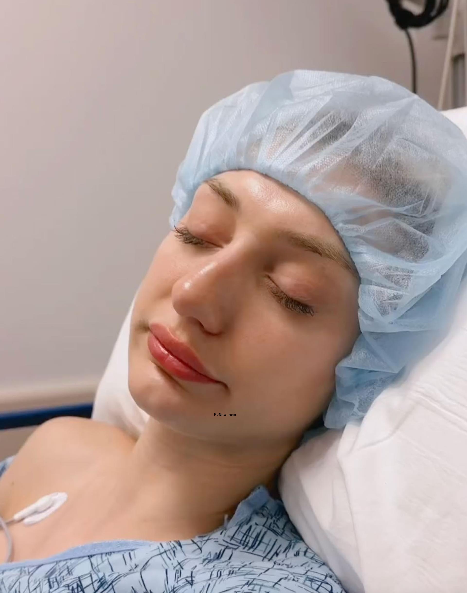 Cameron Brink after her ACL surgery. 