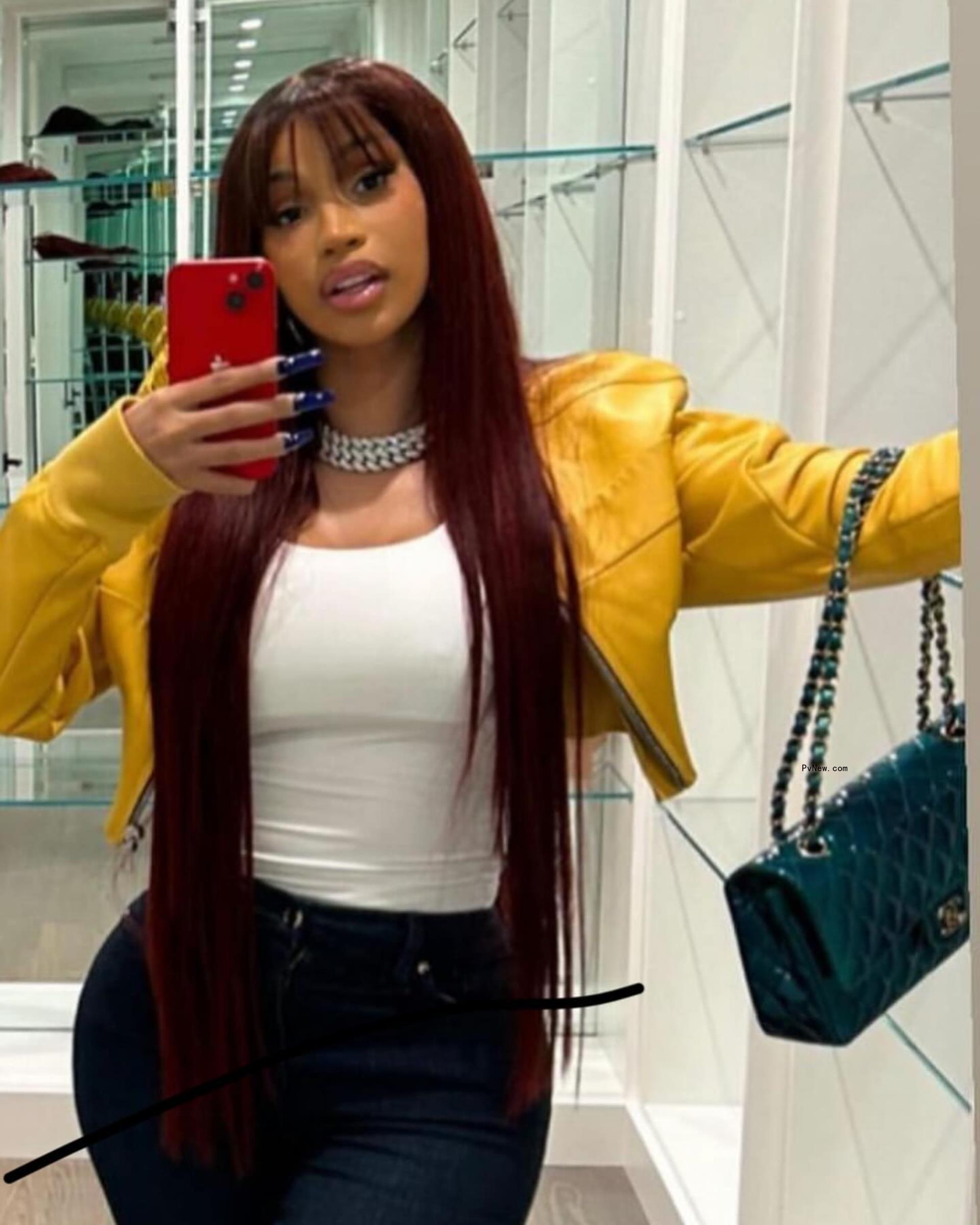 Cardi B and her child in Paris. 