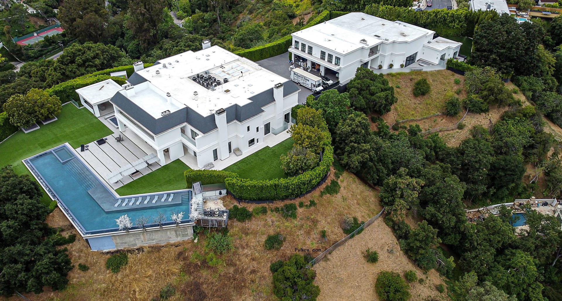 Ben Affleck and Jennifer Lopez's Beverly Hills home