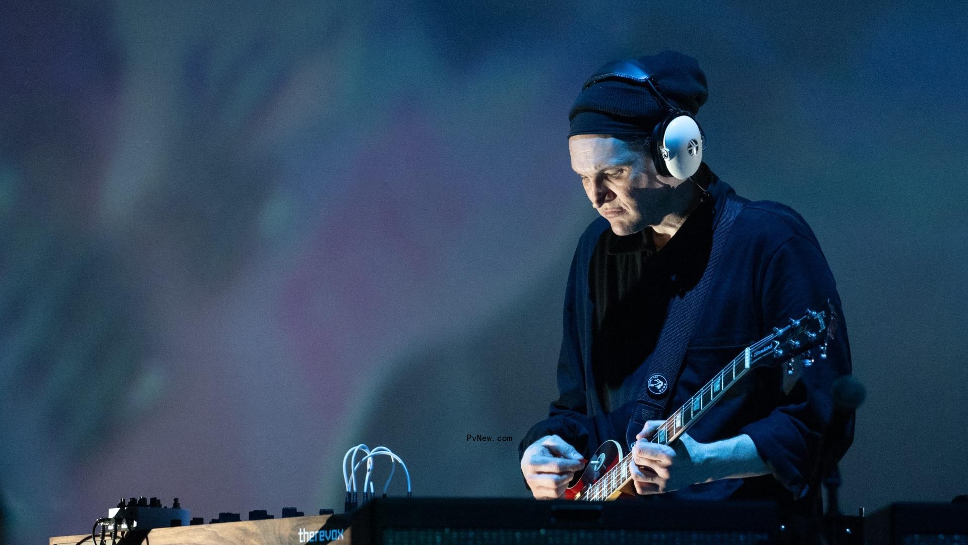 Josh Klinghoffer, Former Red Hot Chili Peppers Guitarist, Sued for Wro<i></i>ngful Death