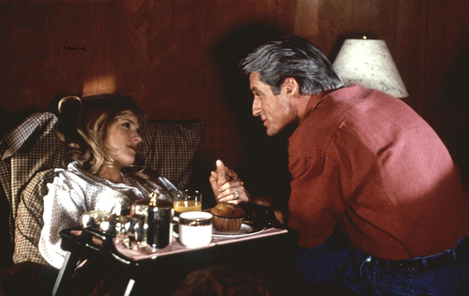 Courtney Thorne-Smith, Perry King in