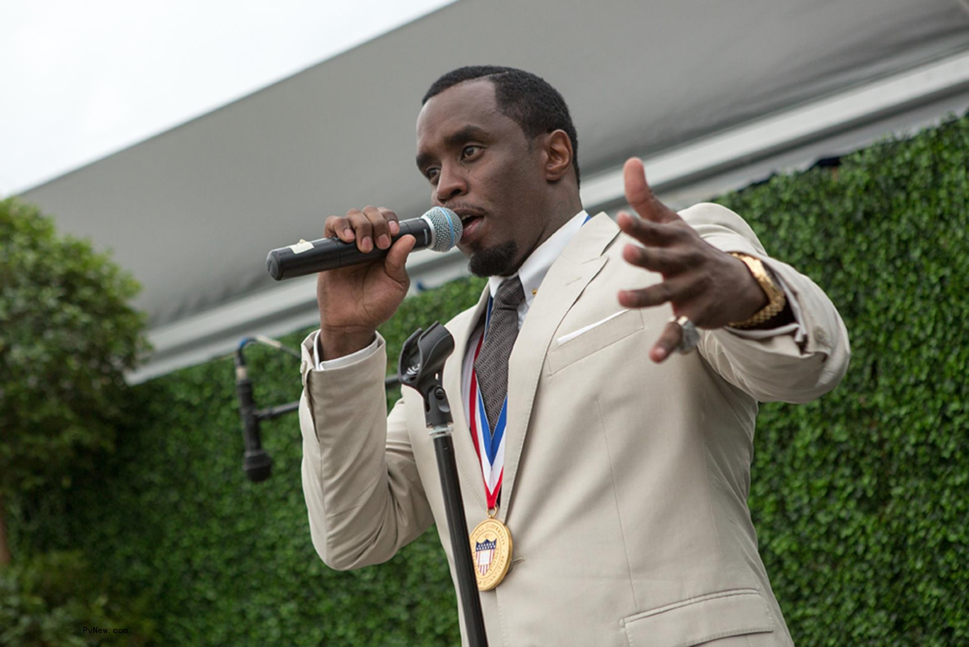 Diddy on stage