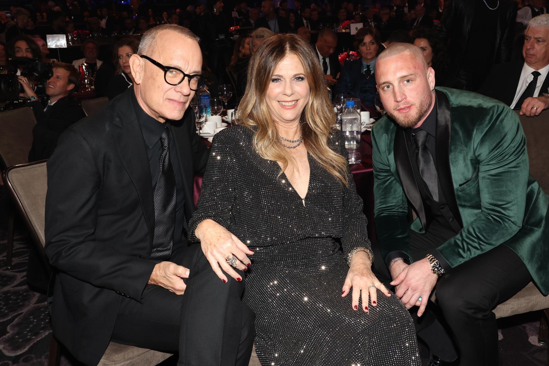 Tom Hanks and Chet Hanks with Rita Wilson
