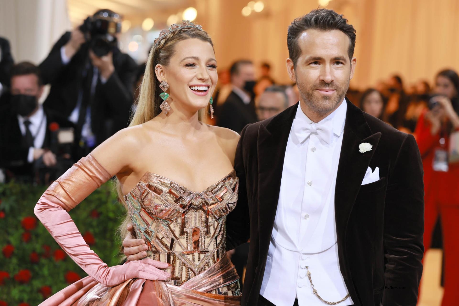Ryan Reynolds and Blake Lively at the 2022 Met Gala.