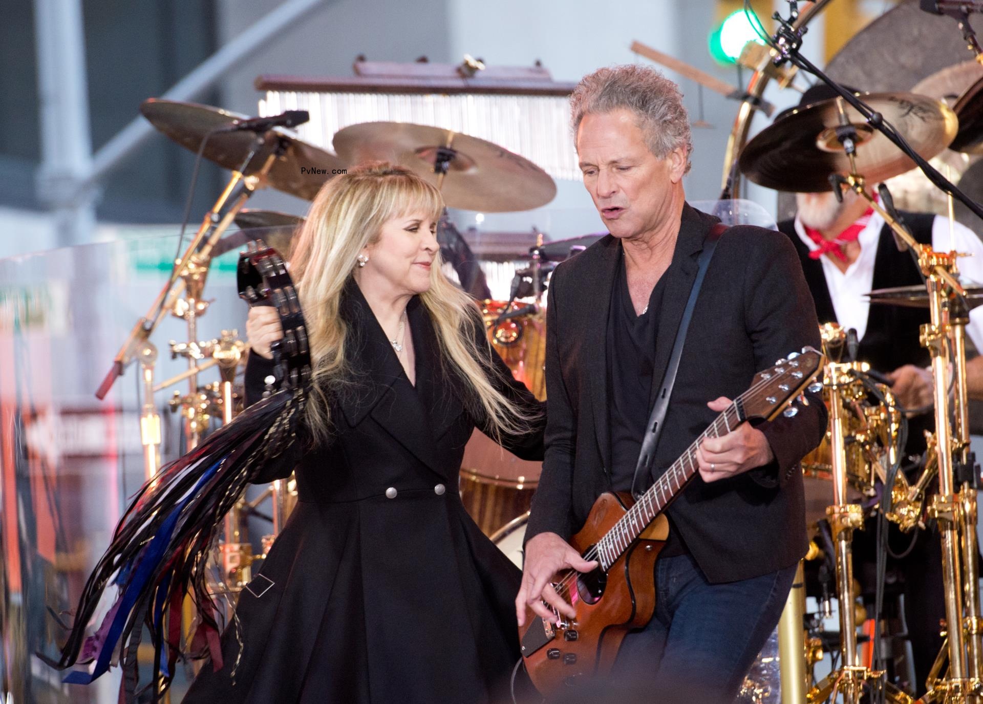 Mick Fleetwood Wants ‘Healing’ Between Stevie Nicks and Lindsey Buckingham: ‘That Doesn’t Have to Take the Shape of a Tour, Necessarily’