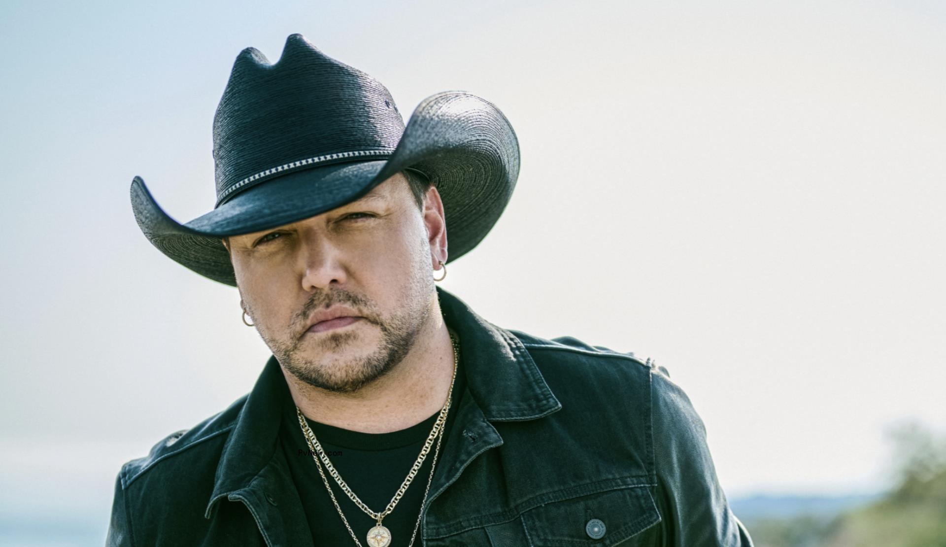 Jason Aldean Dedicates ‘Try That in a Small Town’ to Former President Trump After Assassination Attempt