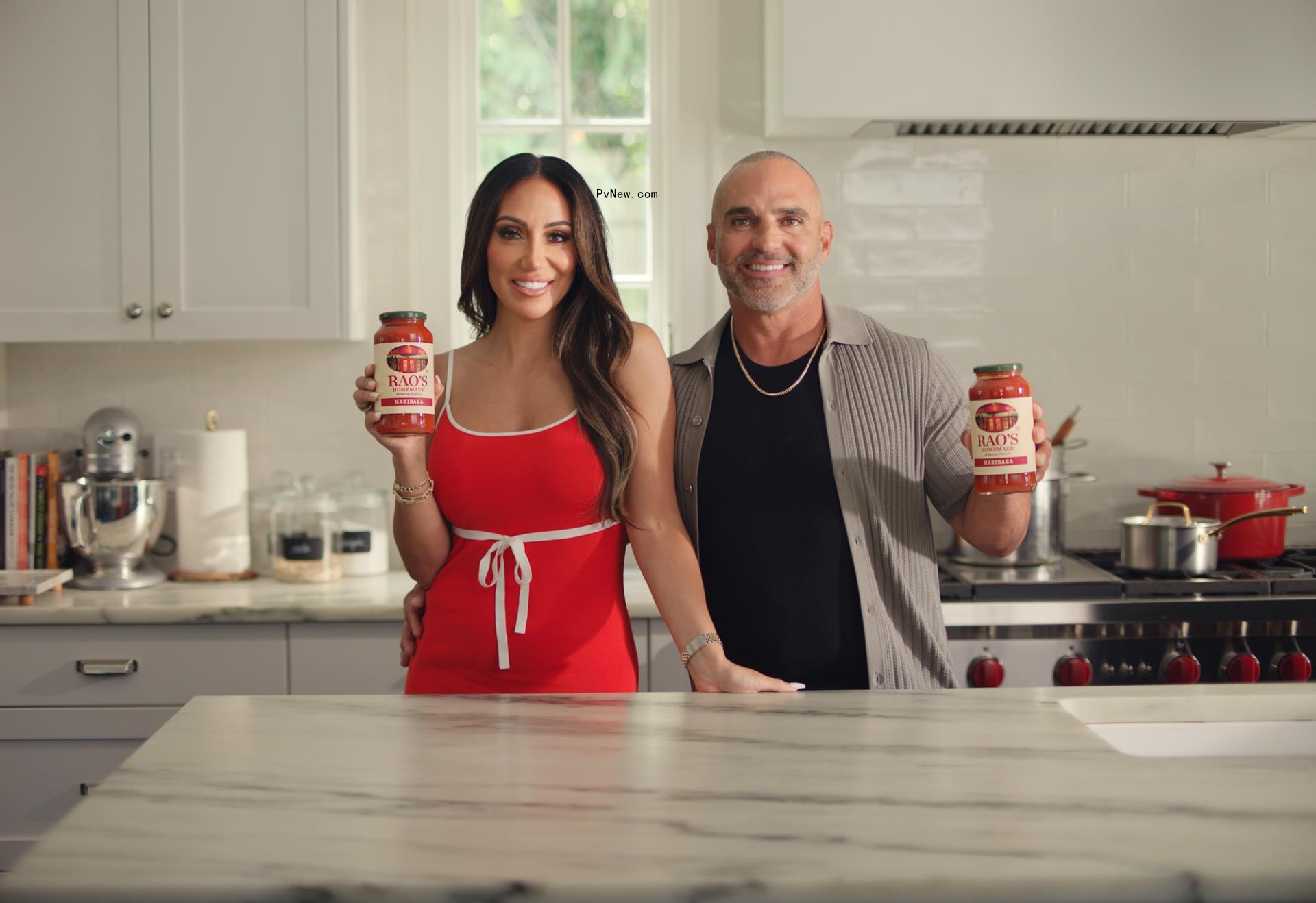 Melissa Gorga and Joe Gorga posing together