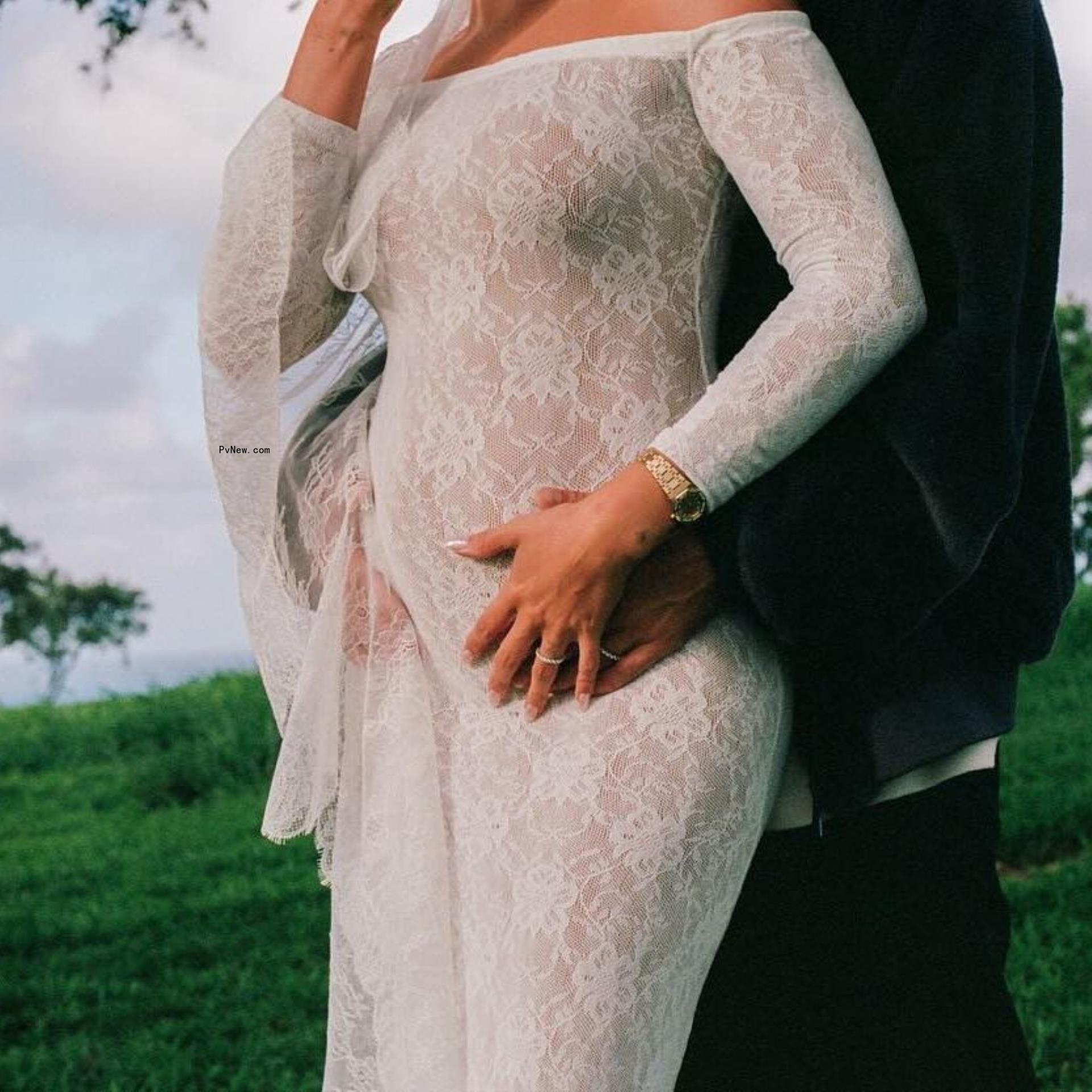 Hailey Bieber