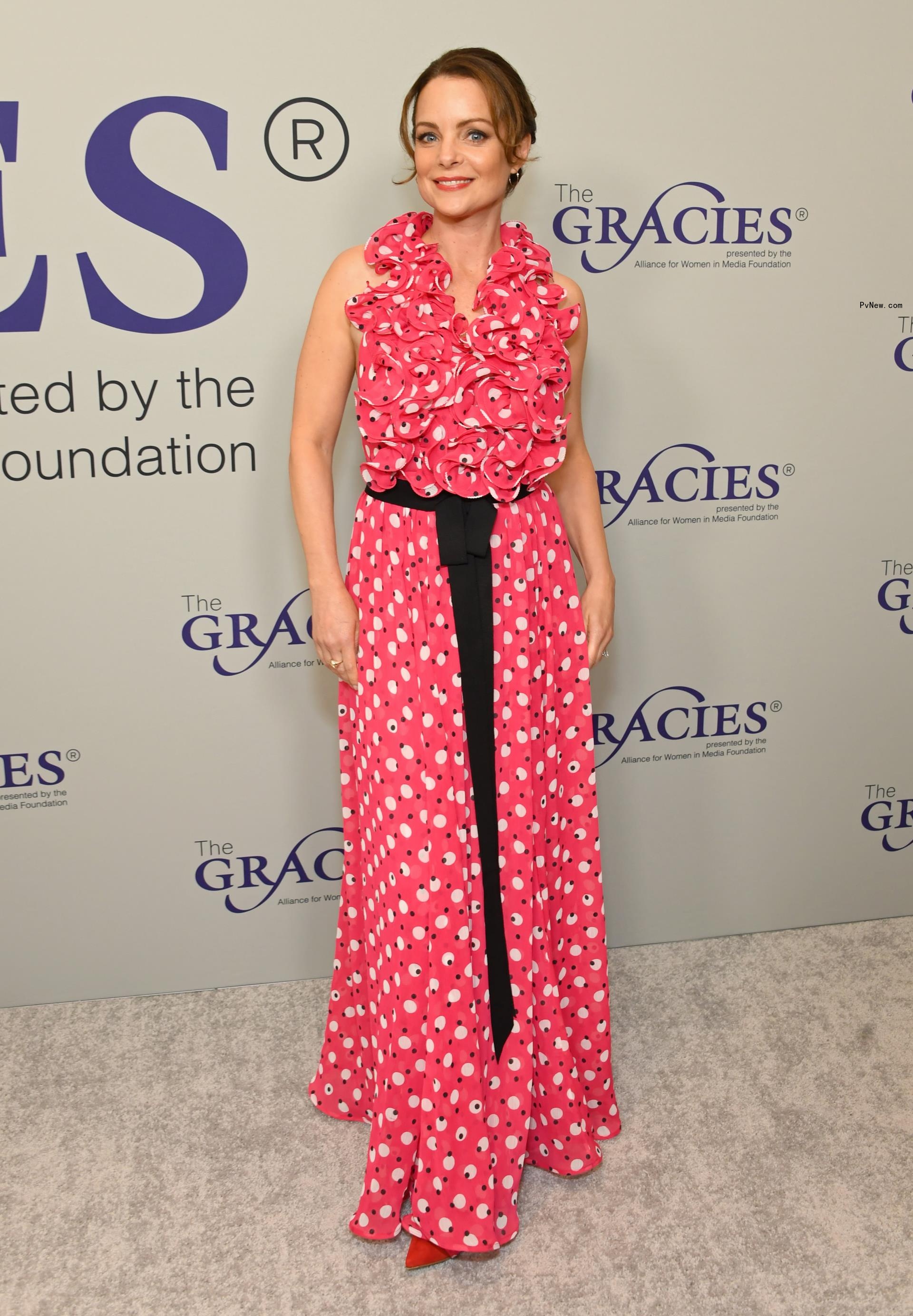 Kimberly Williams-Paisley.