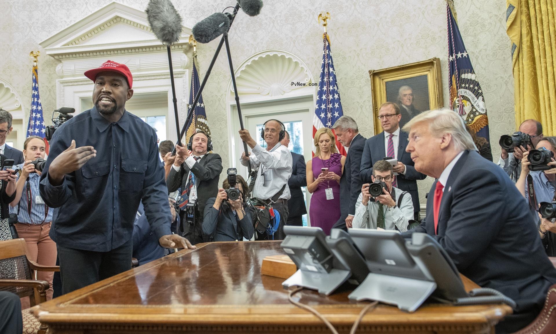 Kanye West and Do<i></i>nald Trump meeting at the Oval Office
