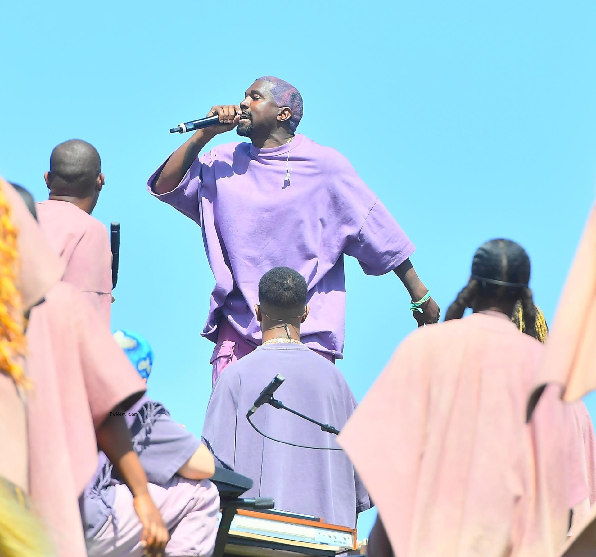 Kanye West singing at his Sunday Service