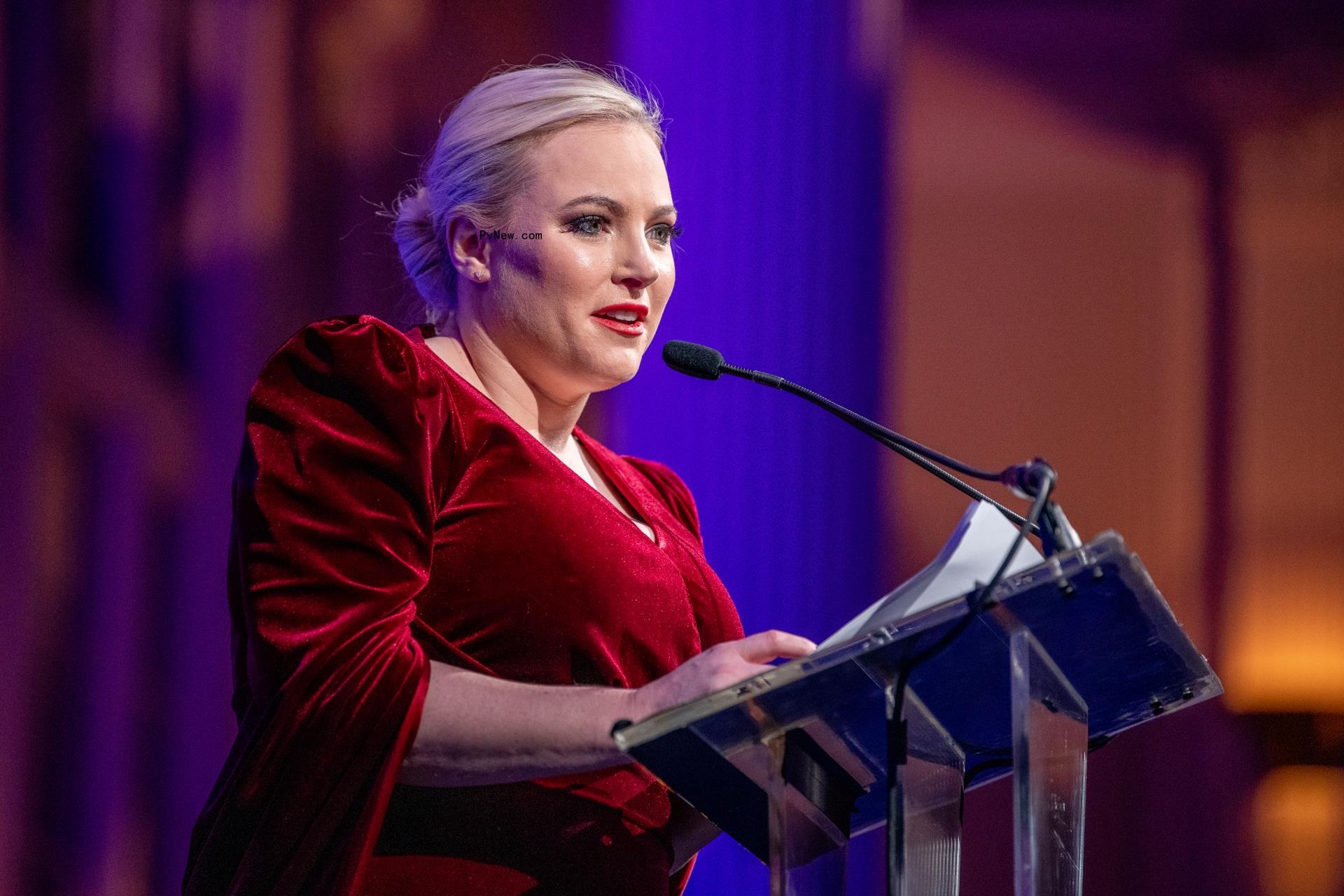 Meghan McCain speaking at the Achilles Gala in 2019.