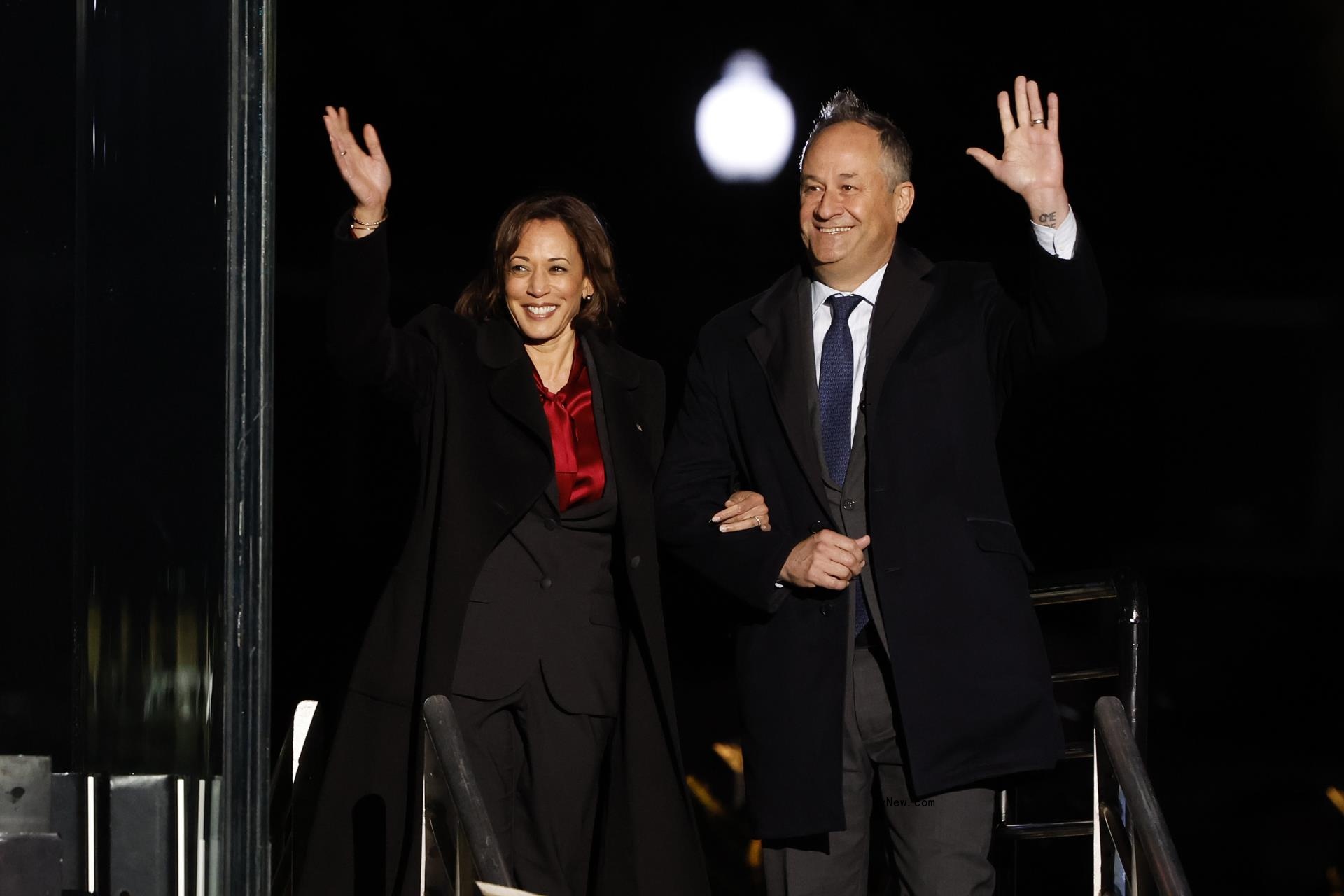 Doug Emhoff, Kirsten Emhoff, son Cole and Kamala Harris