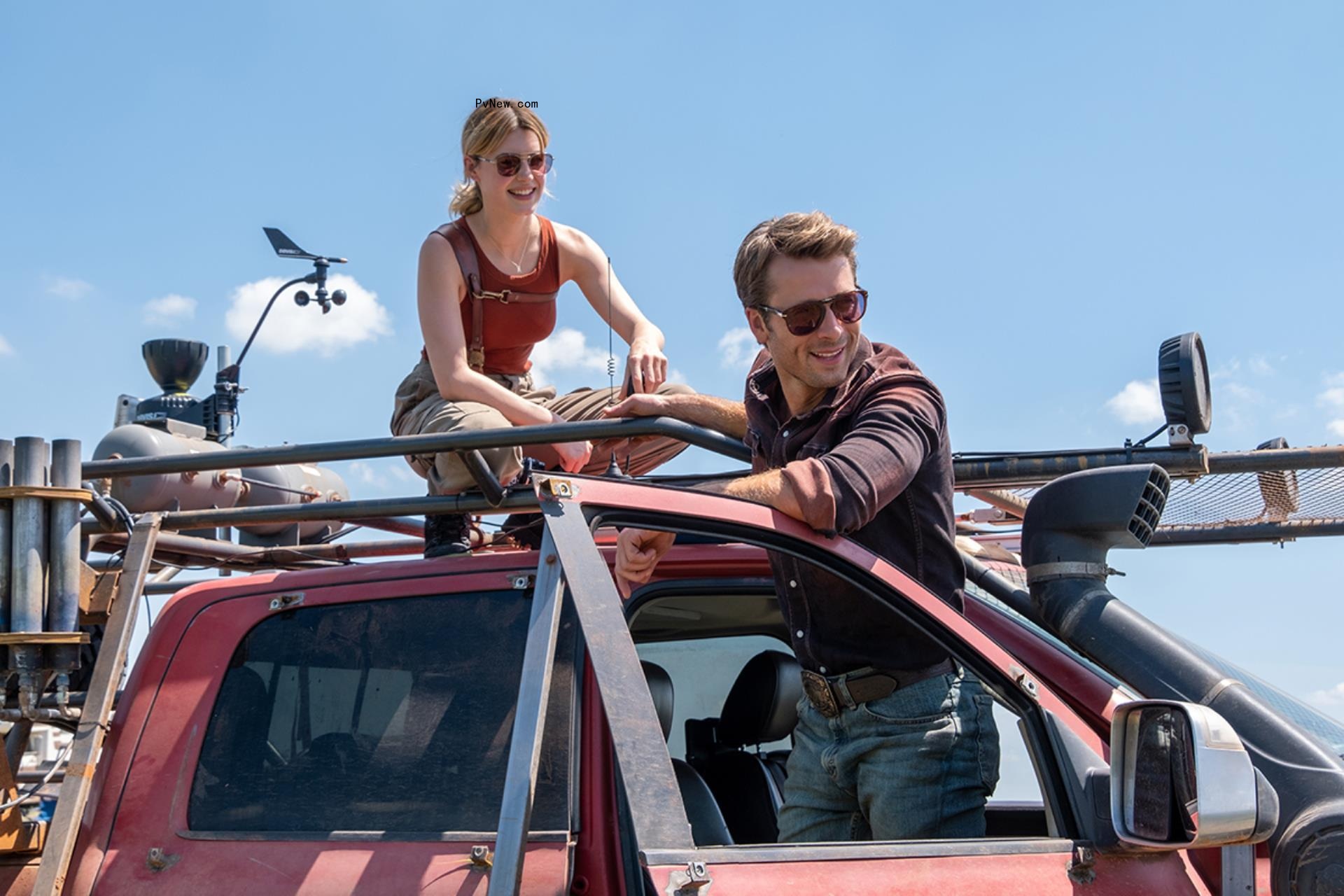 Daisy Edgar-Jo<i></i>nes Storms Hollywood: The ‘Twisters’ Star on Chasing a Real Tornado, Working With Glen Powell and Why She Exited the Carole King Biopic