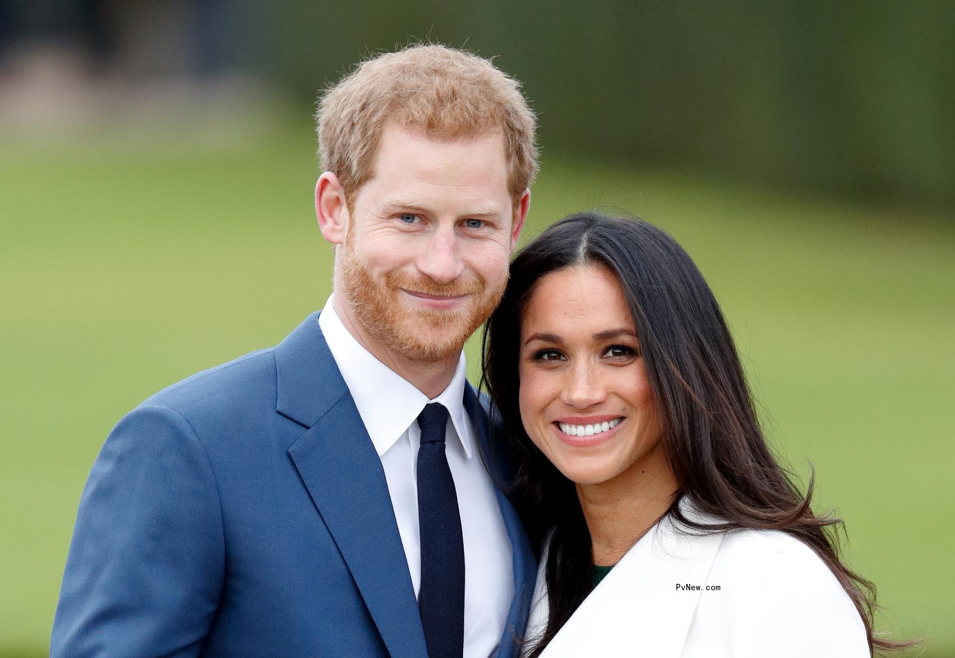 Prince Harry and Meghan Markle attend a photocall to announce their engagement on Nov. 27, 2018.