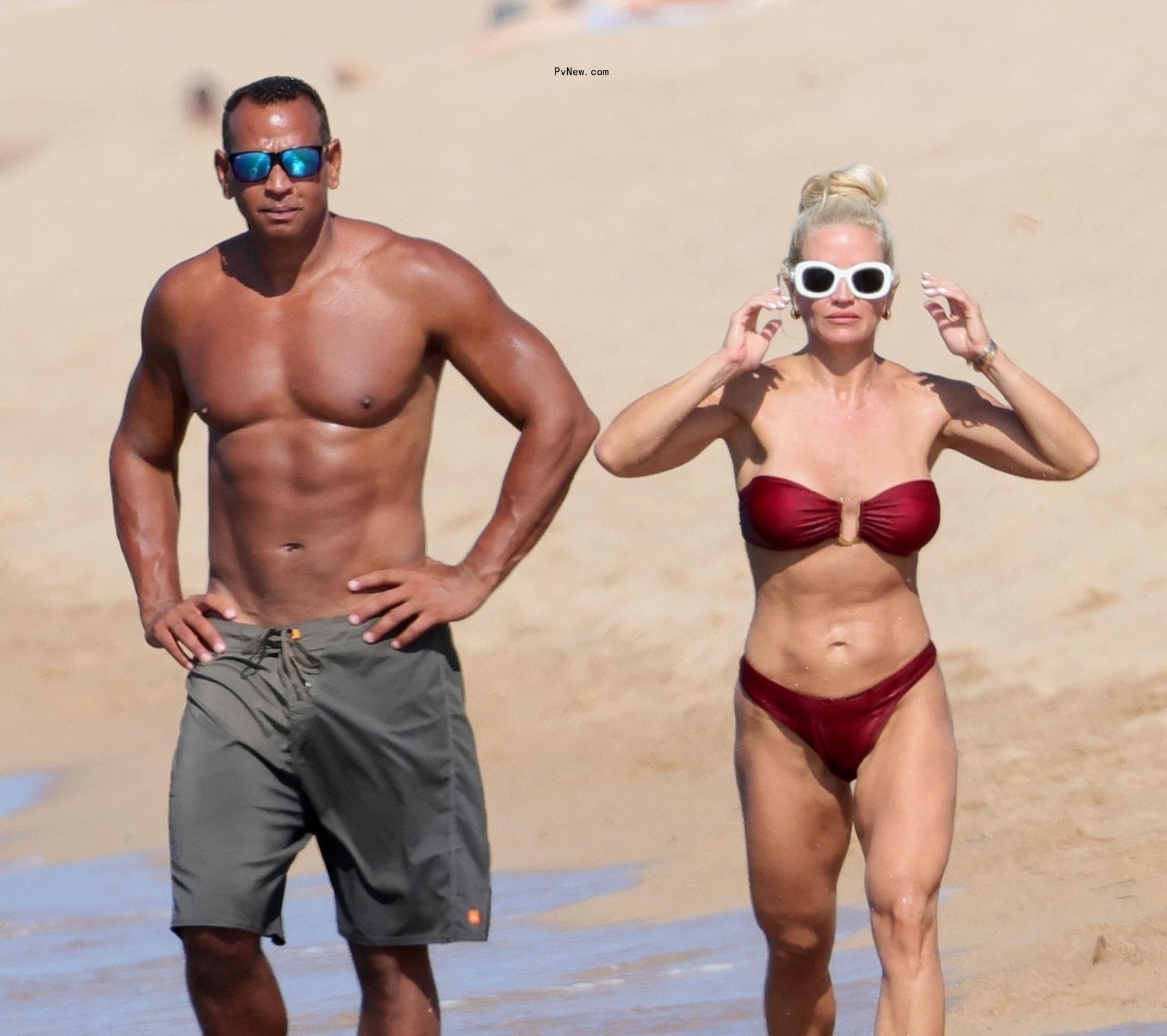 Alex Rodriguez and Jaclyn Cordeiro in Sardinia.