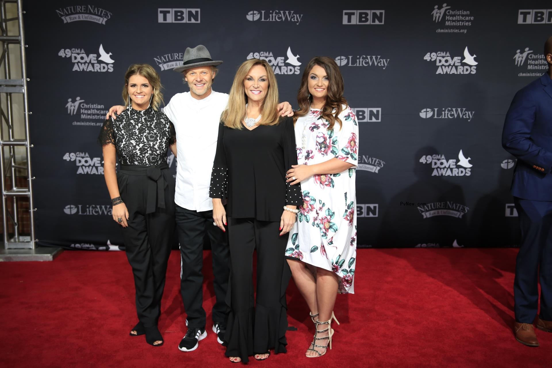 The Nelsons musical group and family