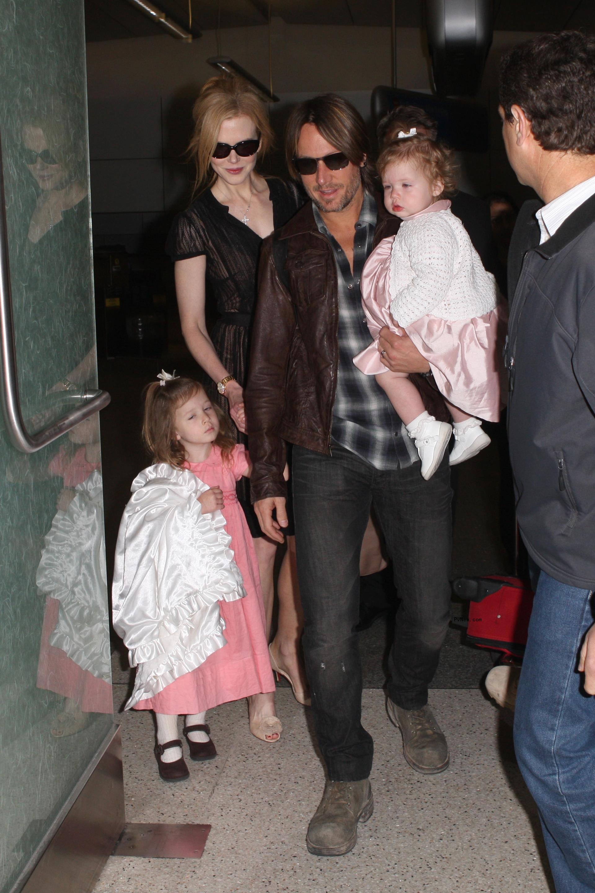 Keith Urban, Nicole Kidman and their daughters, Sunday and Faith, in 2012