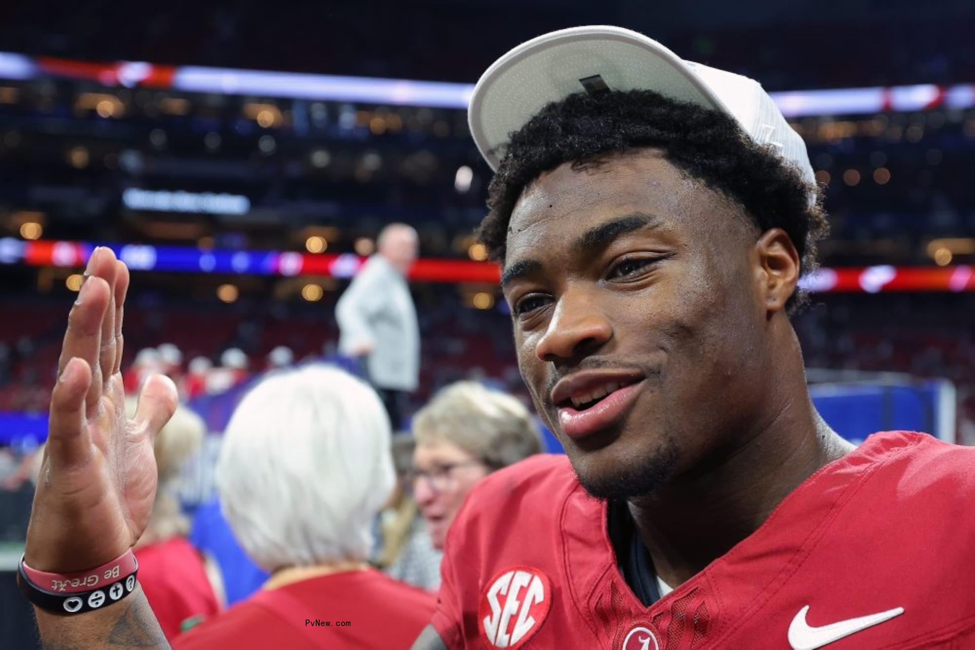 Jalen Milroe, Alabama College Football Star, Signs With Brand Management Firm Improbable Media