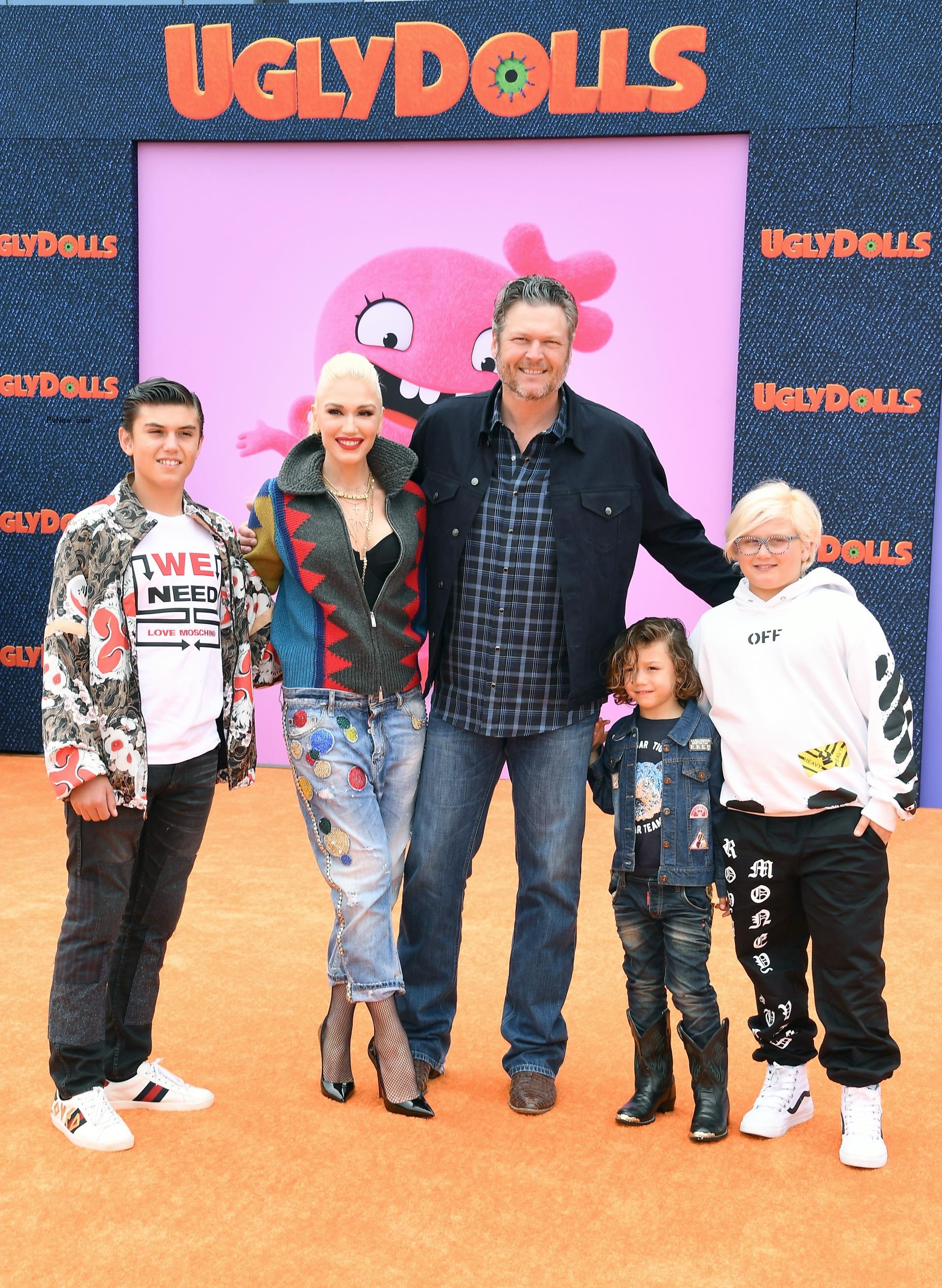 Blake Shelton, Gwen Stefani and sons at