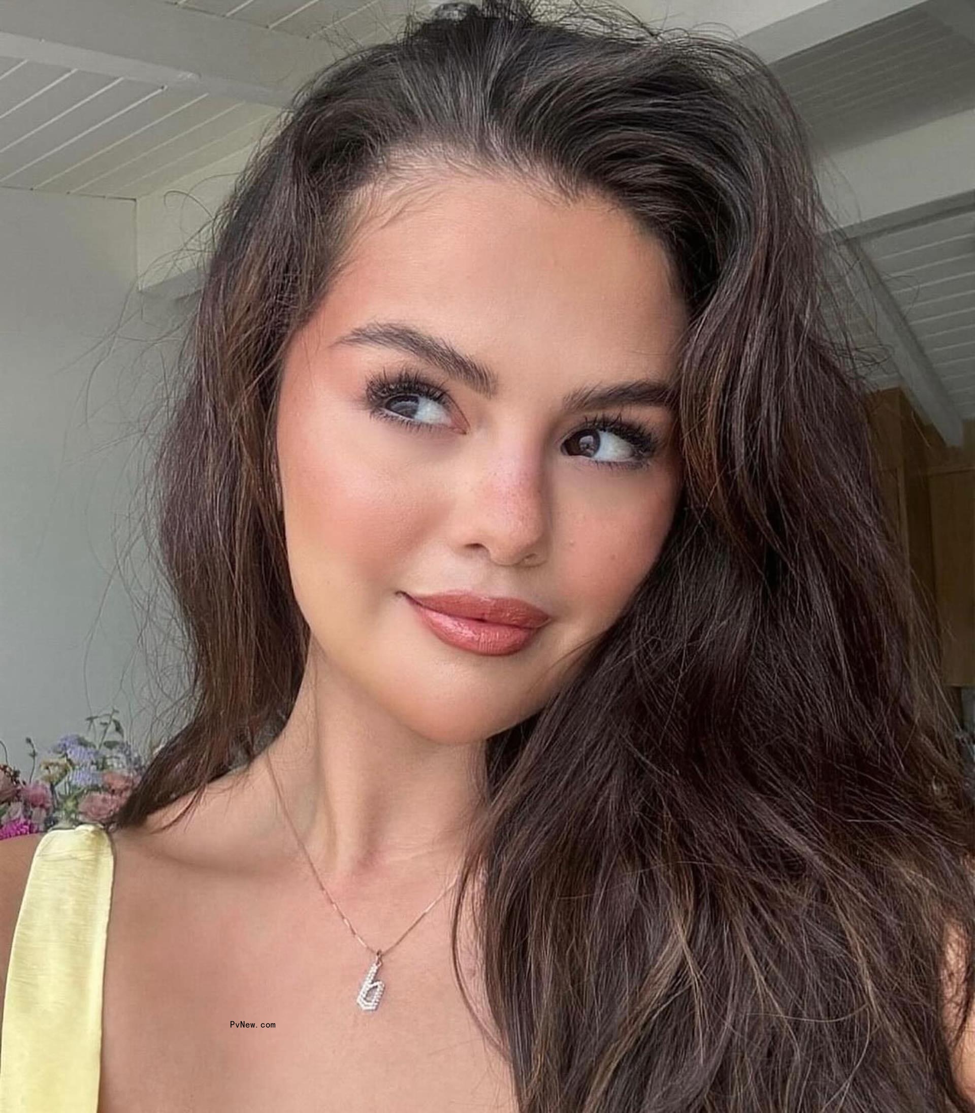 Selena Gomez smiles in Instagram selfie