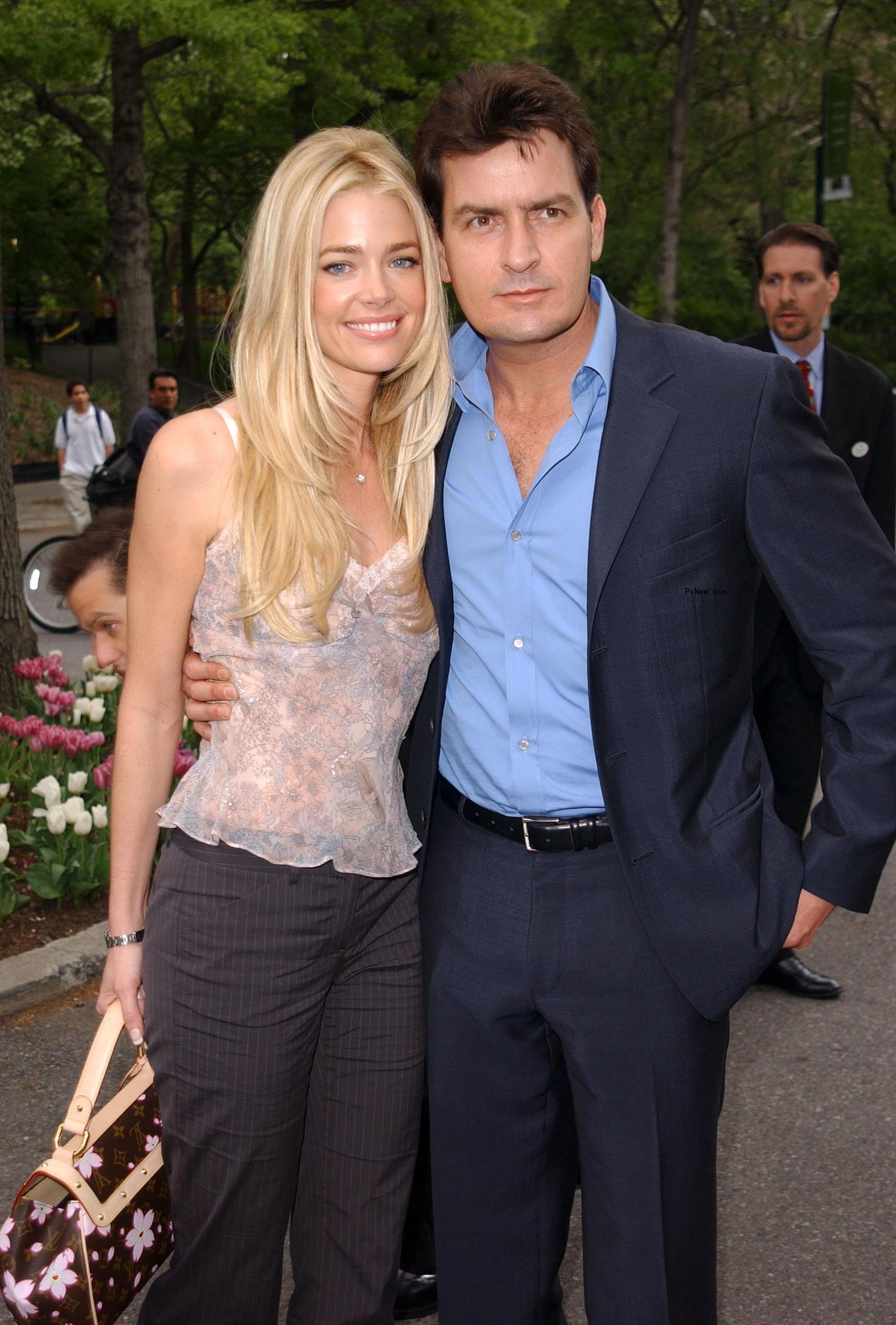Denise Richards and Charlie Sheen at an event in 2004