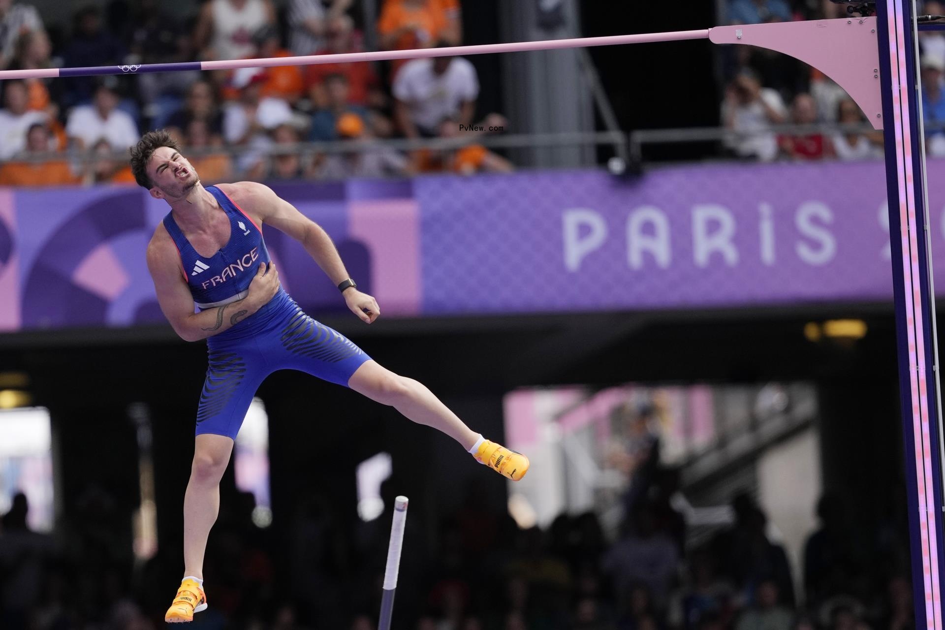 French pole vaulter Anthony Ammirati competing at the 2024 Paris Olympics