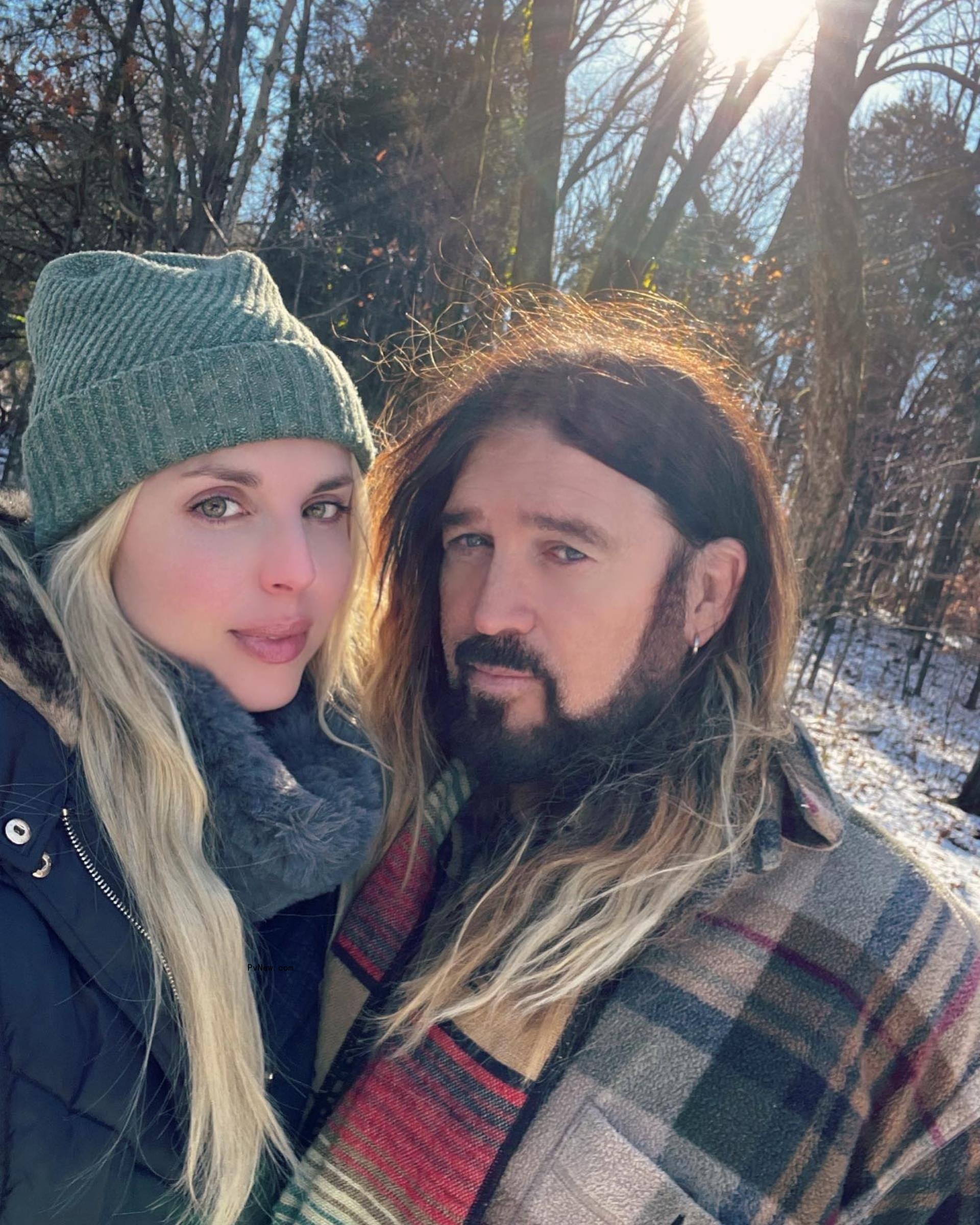 A selfie of Firerose and Billy Ray Cyrus.