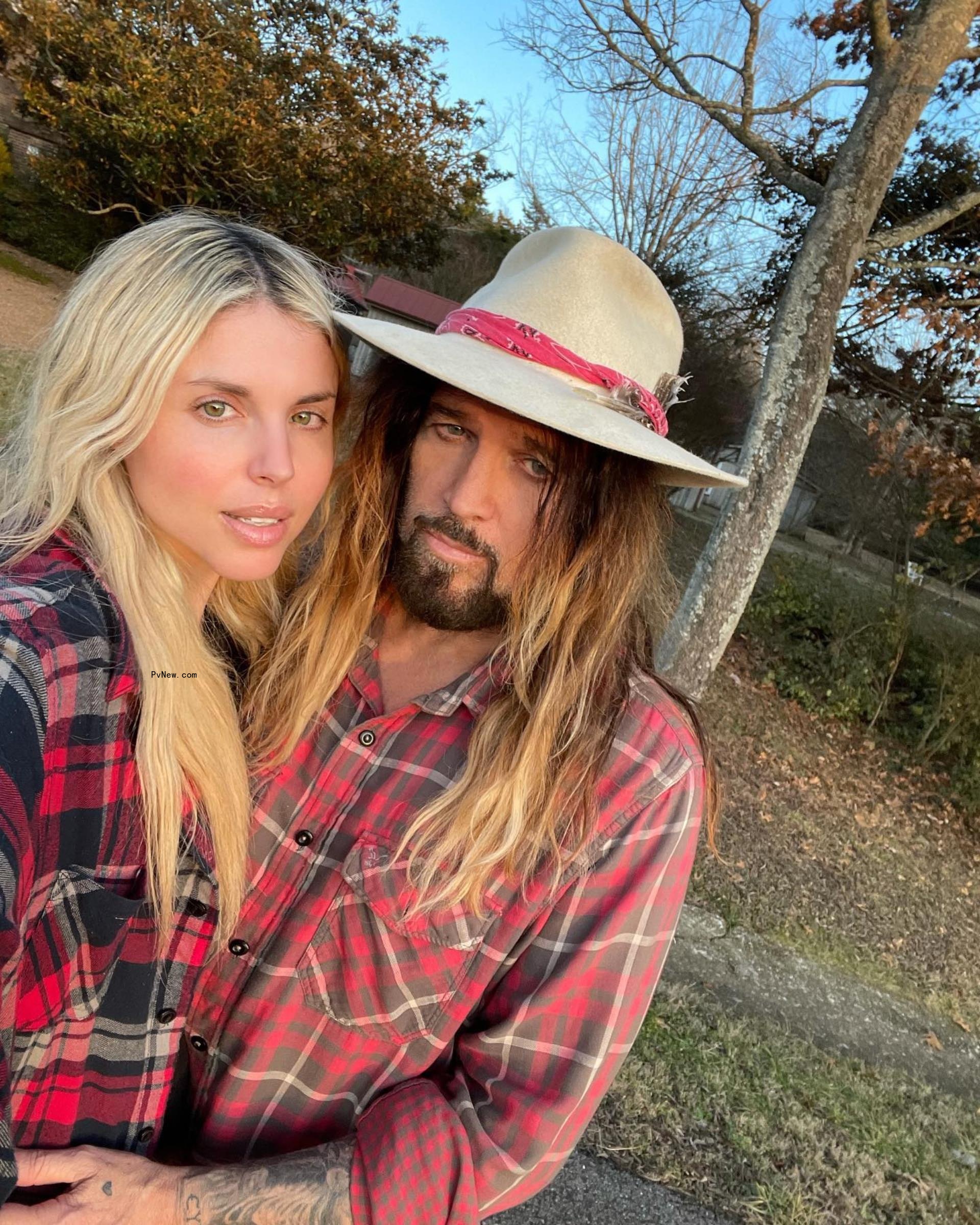 A selfie of Firerose and Billy Ray Cyrus.