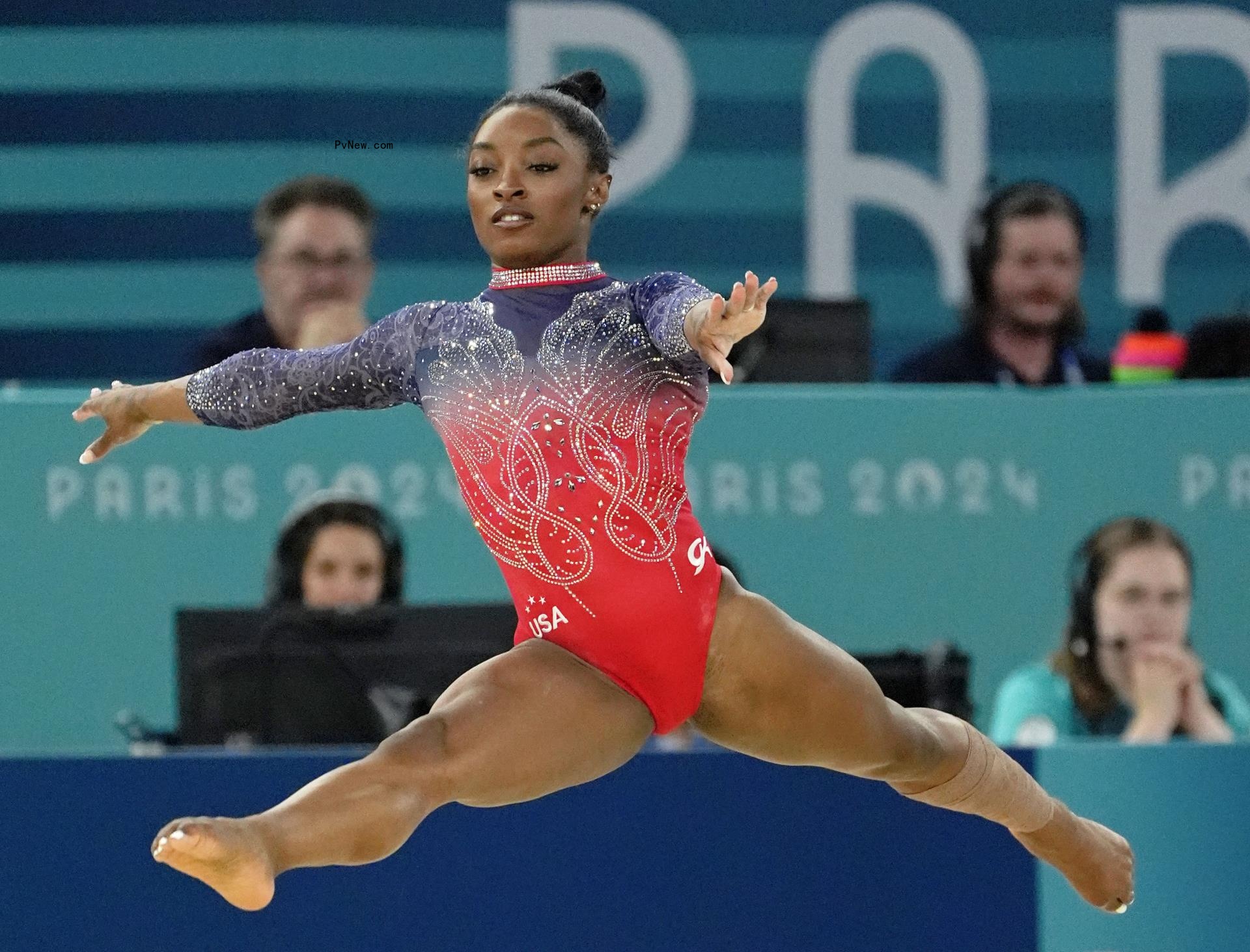 Simone Biles leotard