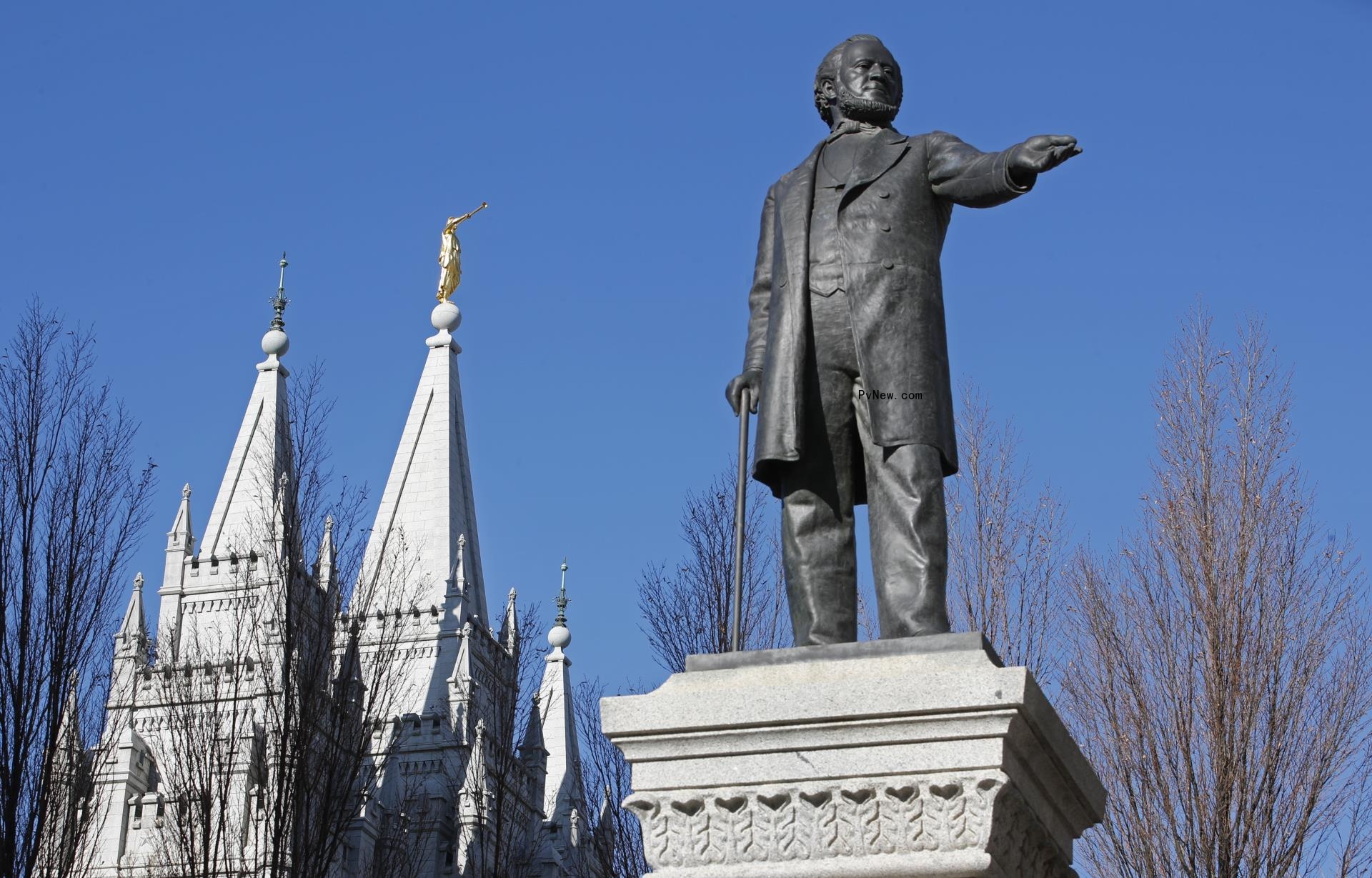 ‘The Secret Lives of Mormon Wives’ Chro<i></i>nicles Swinging Sex Scandal in New Hulu Series